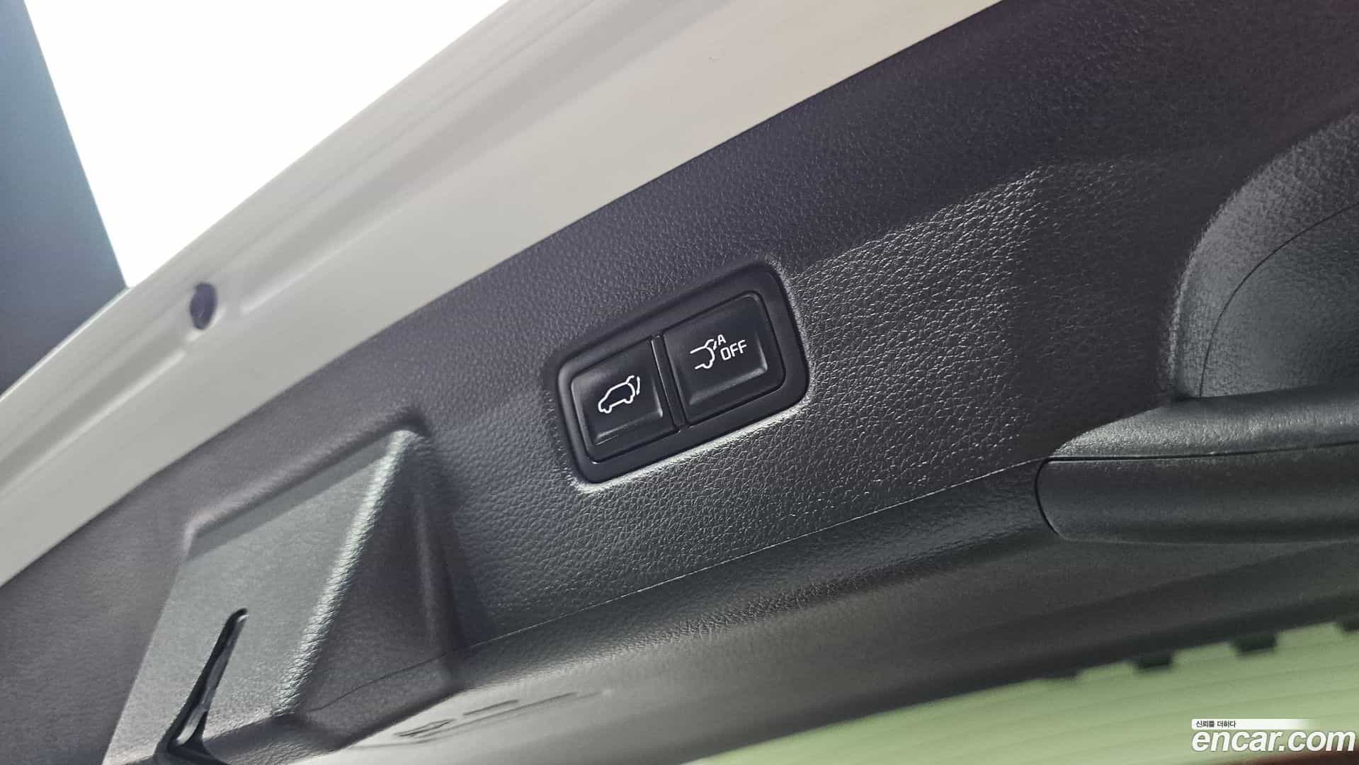 Canival Kia 2023.4-OPTION-022