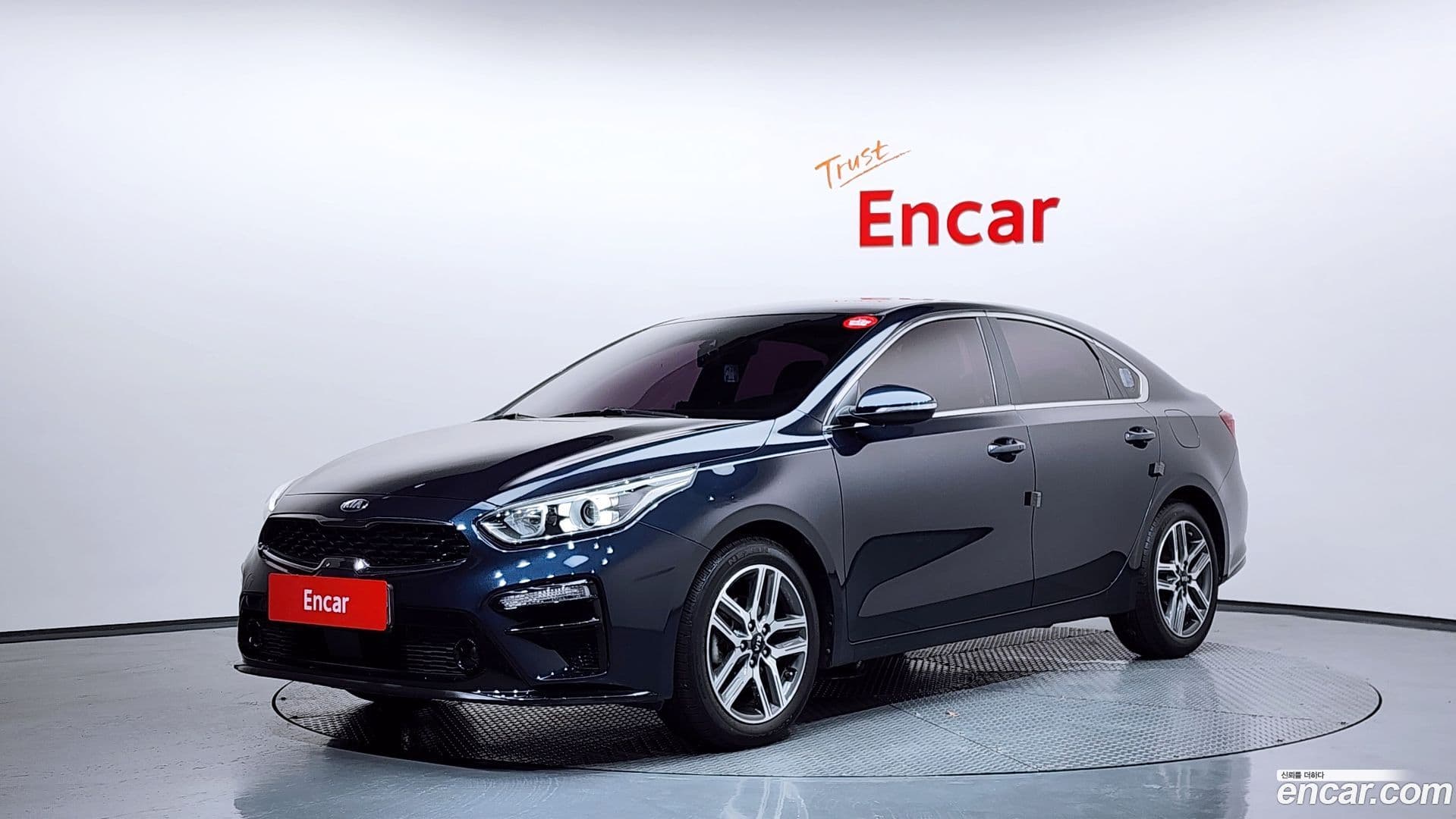 Main__Slider__Photo:K3 Kia 2018.4-0