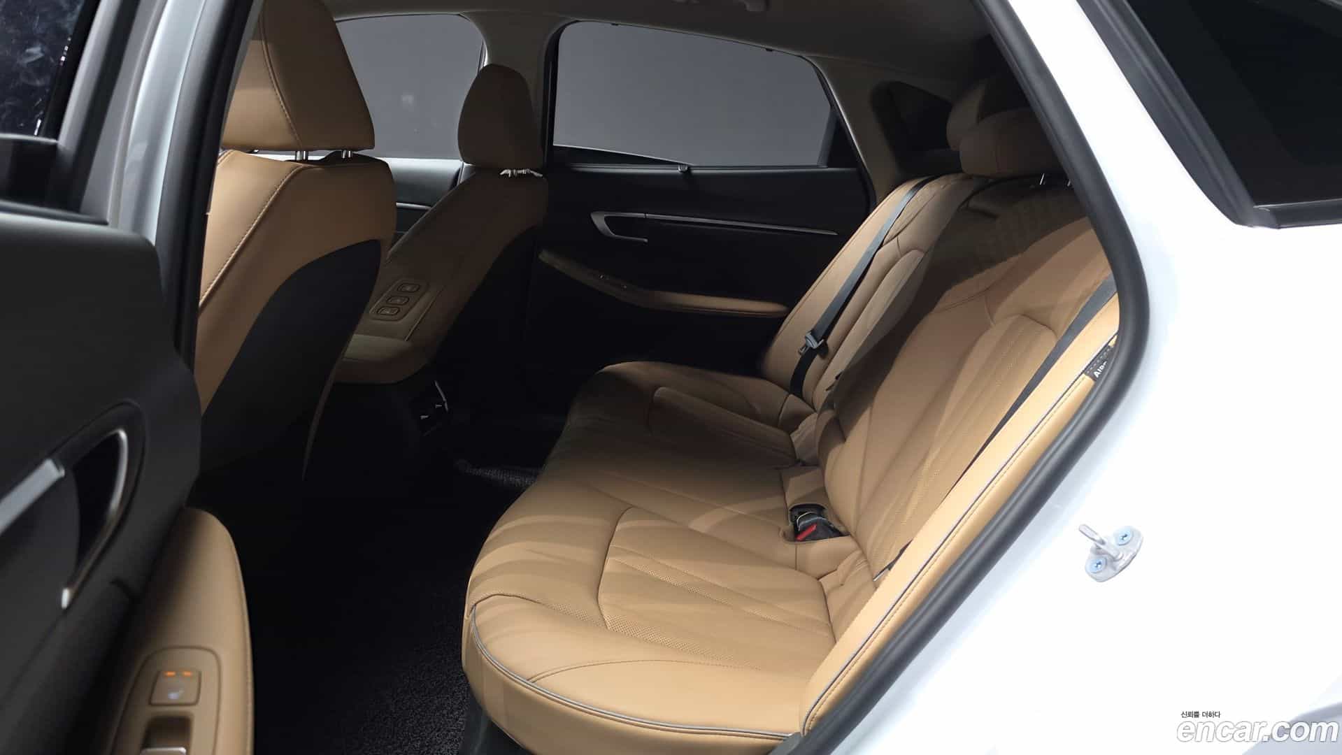 Sonata Hyundai 2026.0-INNER-036