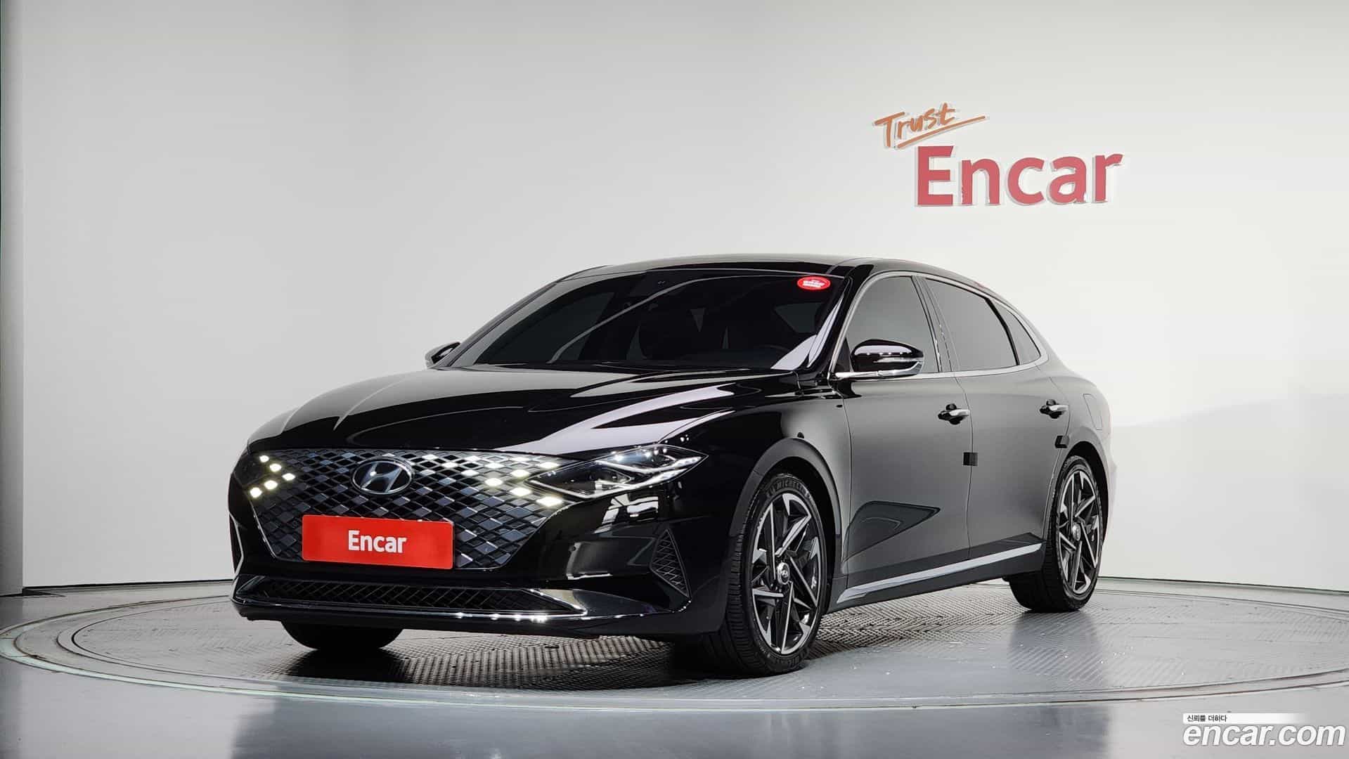 Grandeur Hyundai 2020.5-OUTER-001