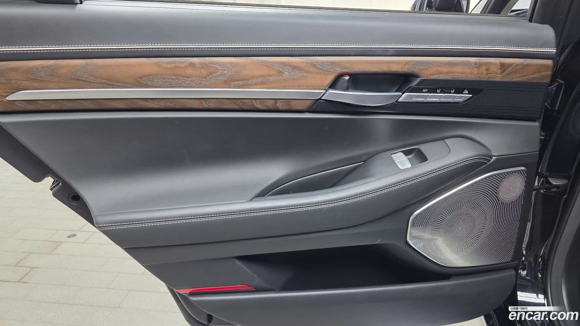 G90 Genesis 2020.4-INNER-035