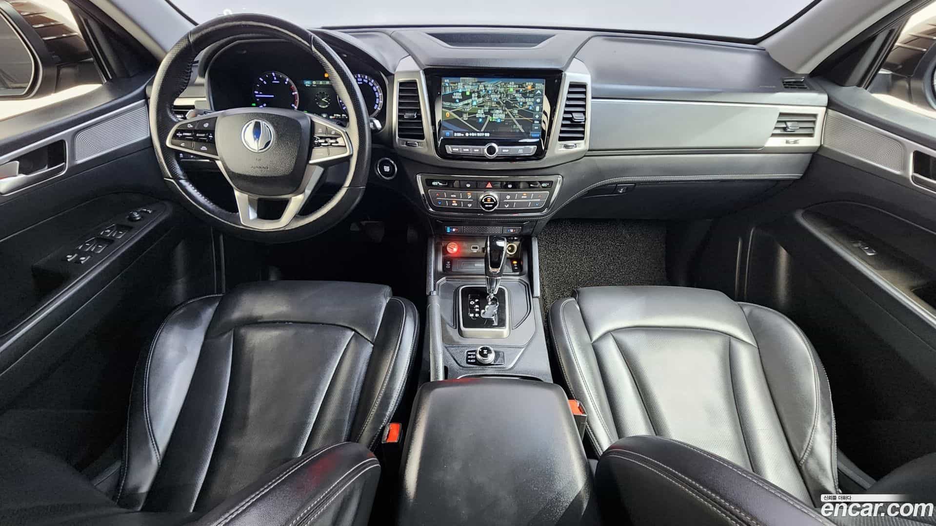 Rexton KG Mobility 2018.10-INNER-007