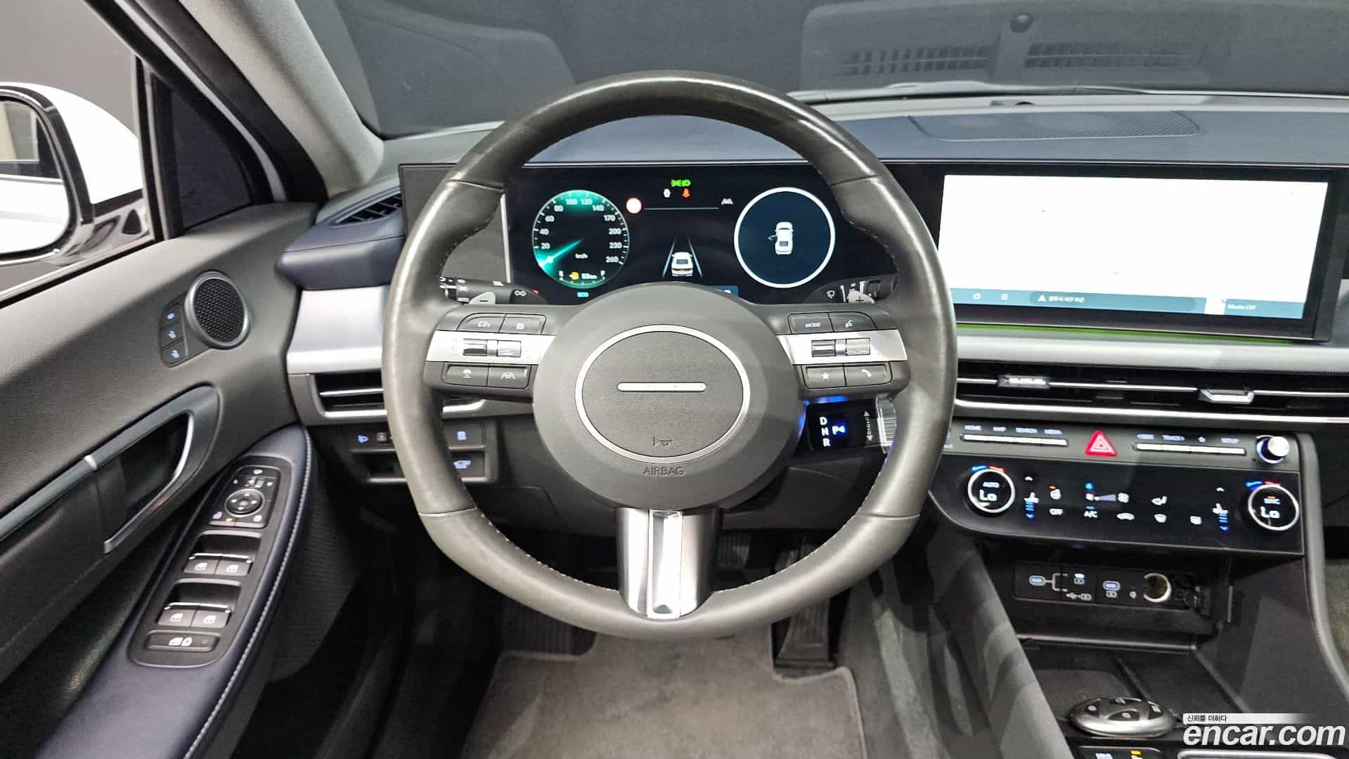 Sonata Hyundai 2023.10-OPTION-016