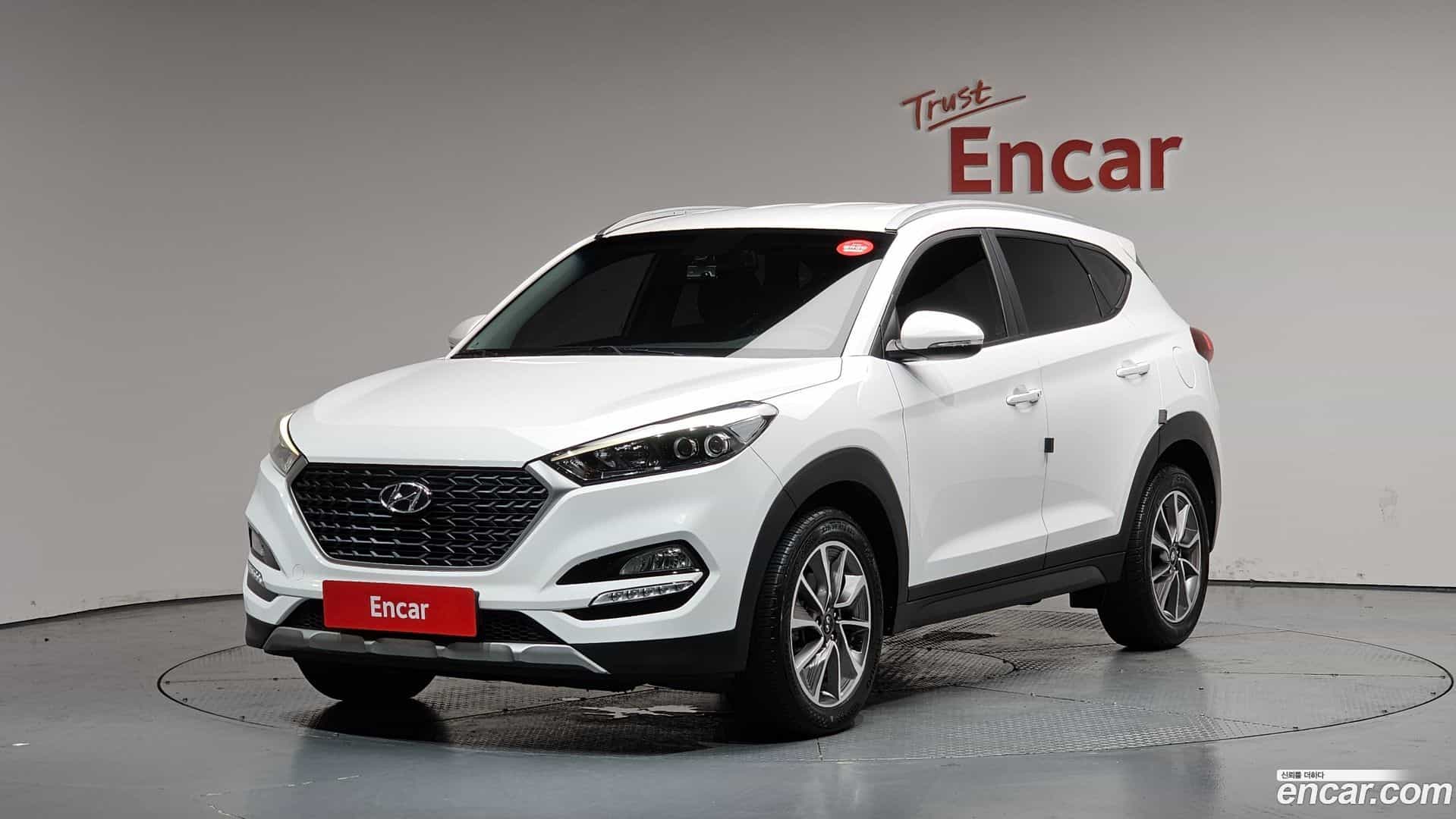 Tucson Hyundai 2018.6-OUTER-001