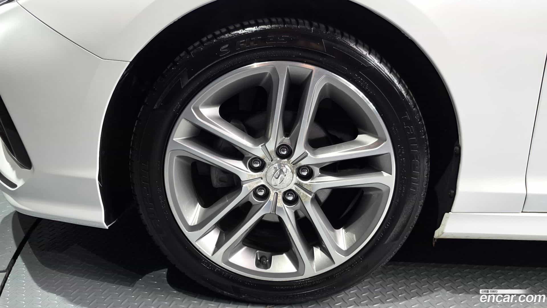 Sonata Hyundai 2017.9-OUTER-005