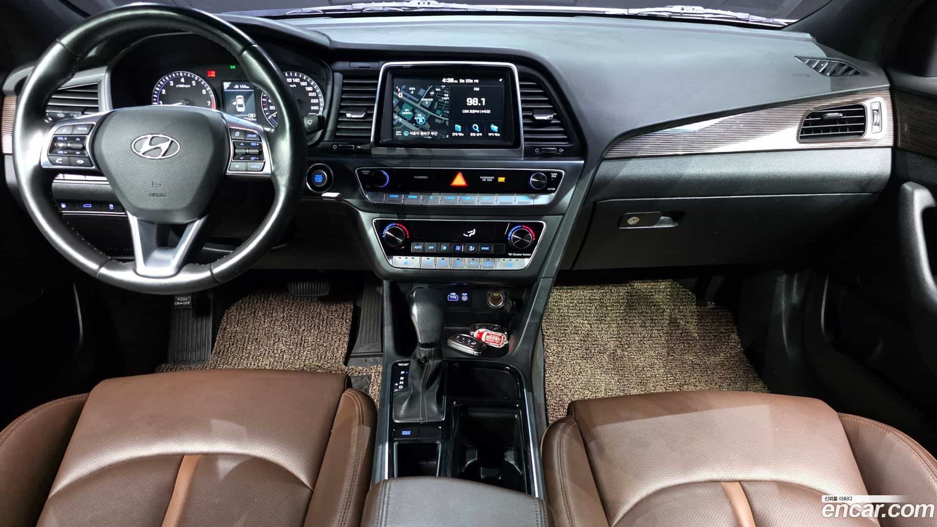 Sonata Hyundai 2017.9-INNER-007