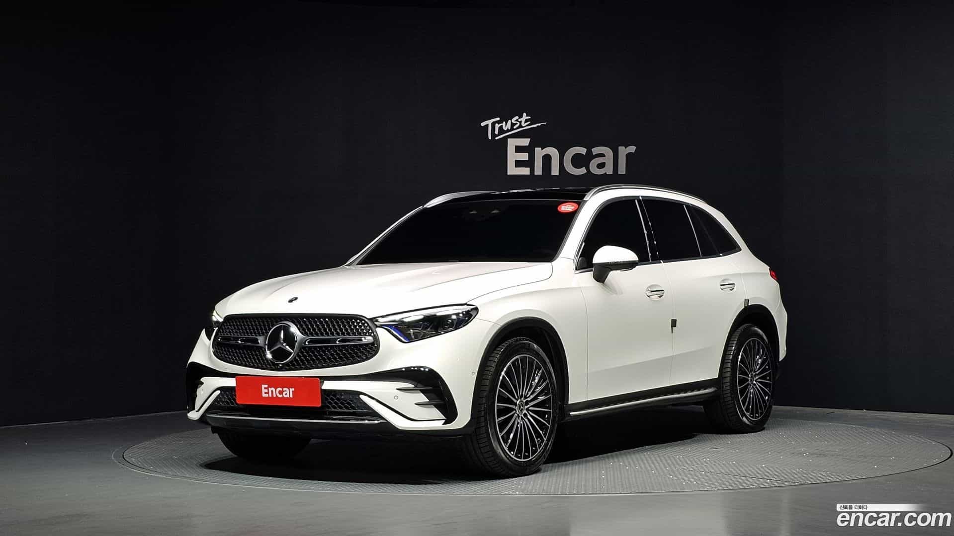 GLC-Class Mercedes-Benz 2025.5-OUTER-001