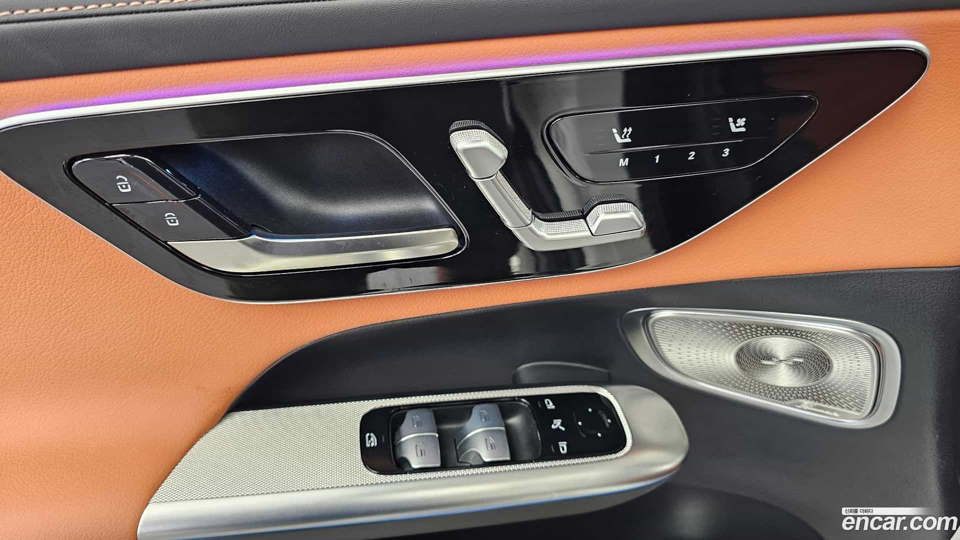 GLC-Class Mercedes-Benz 2025.5-OPTION-042