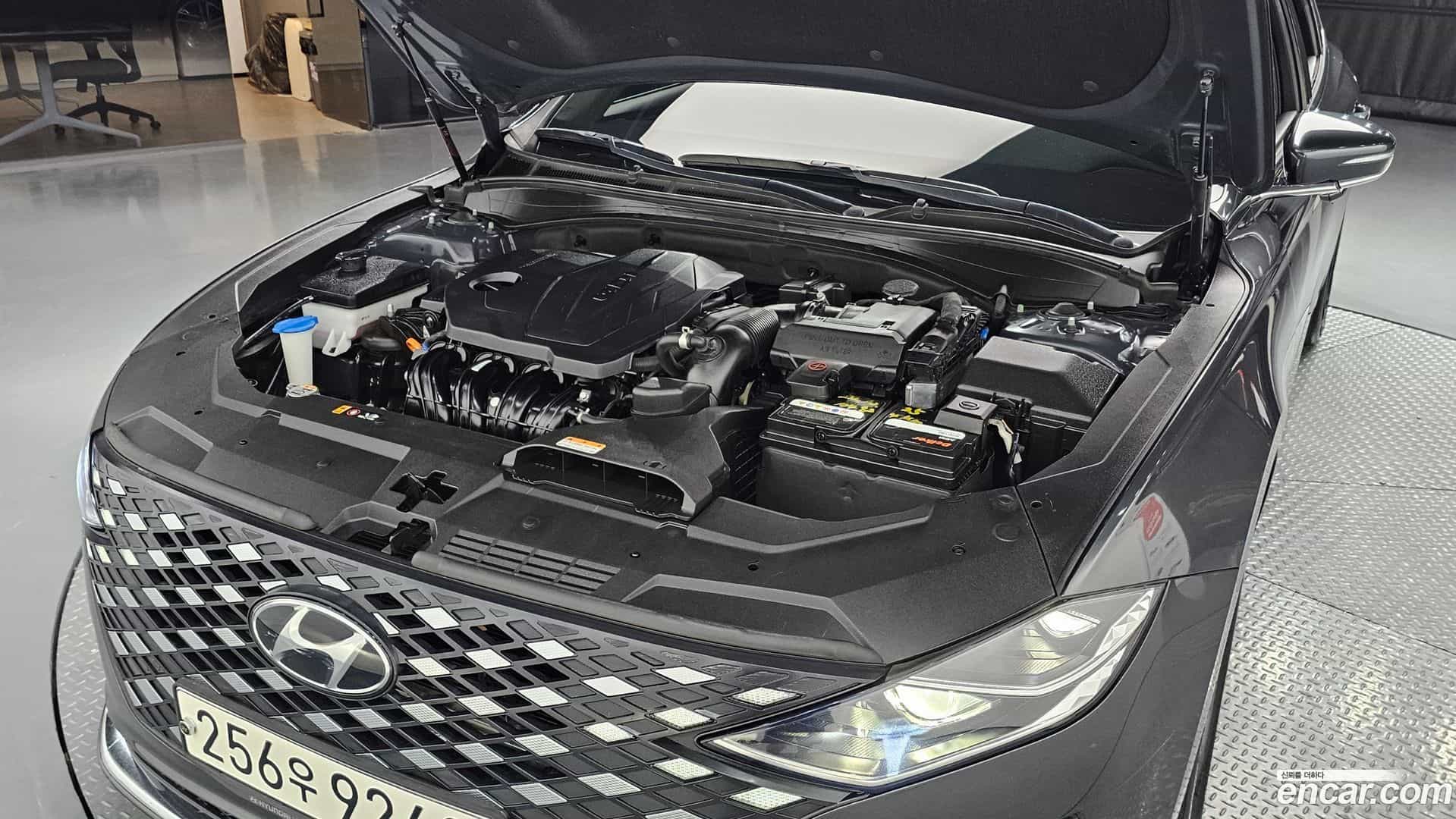 Grandeur Hyundai 2021.3-OUTER-006