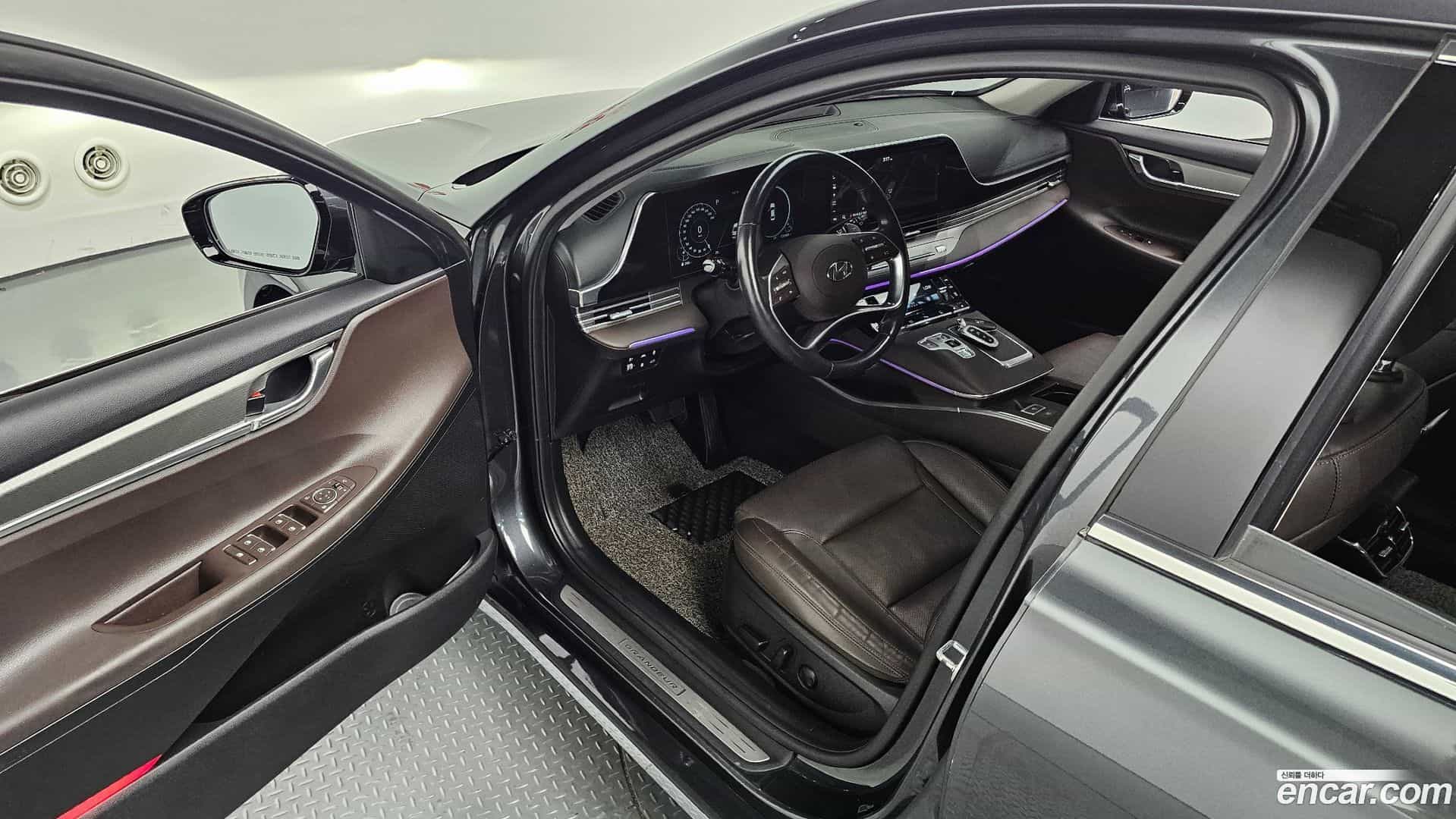 Grandeur Hyundai 2021.3-OPTION-015