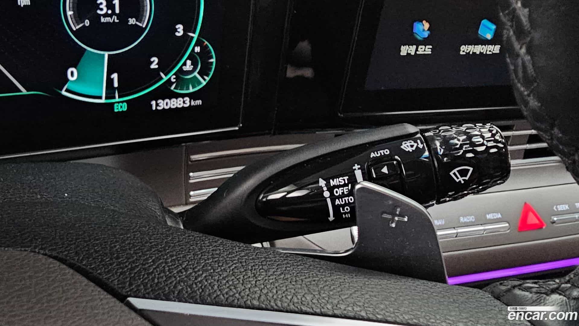 Grandeur Hyundai 2021.3-OPTION-042