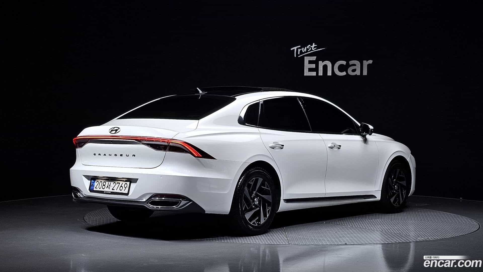 Grandeur Hyundai 2022.2-OUTER-002