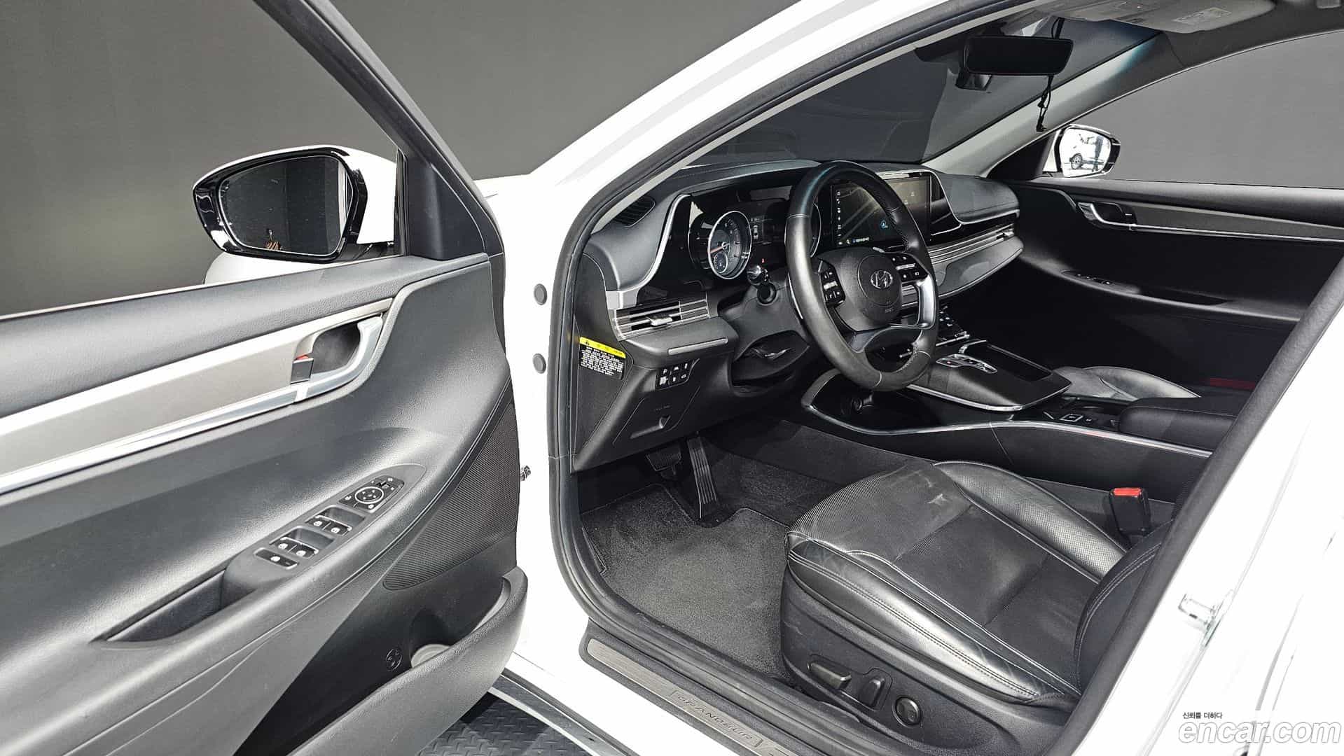 Grandeur Hyundai 2020.4-INNER-010
