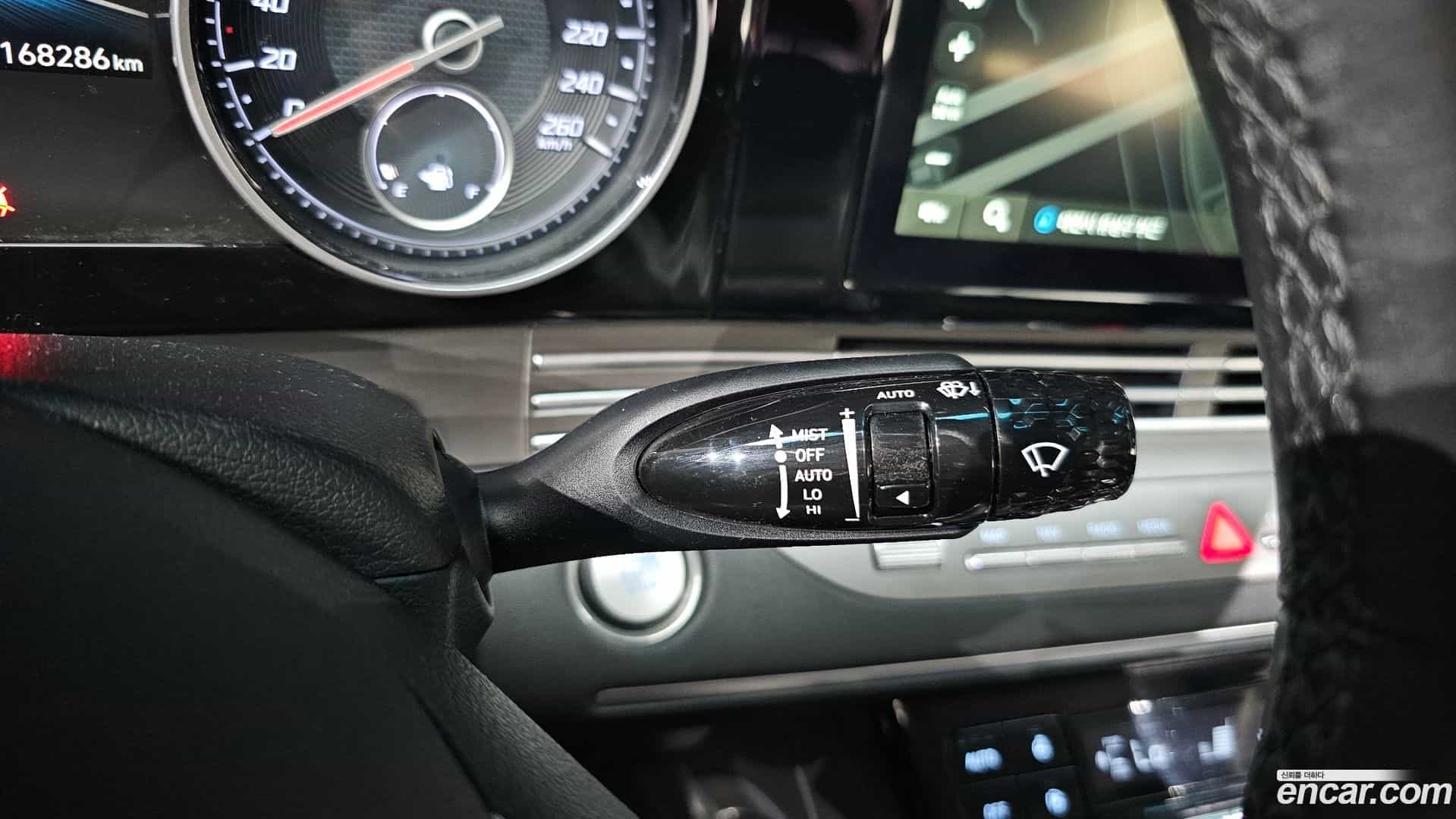 Grandeur Hyundai 2020.4-OPTION-019