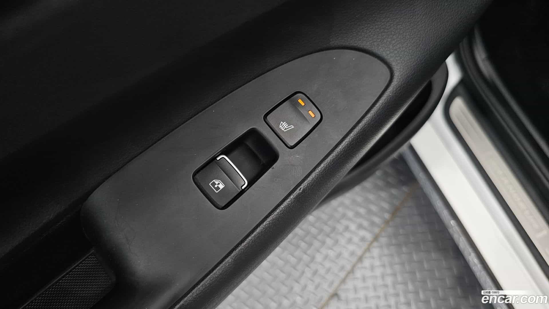 Grandeur Hyundai 2020.4-OPTION-023