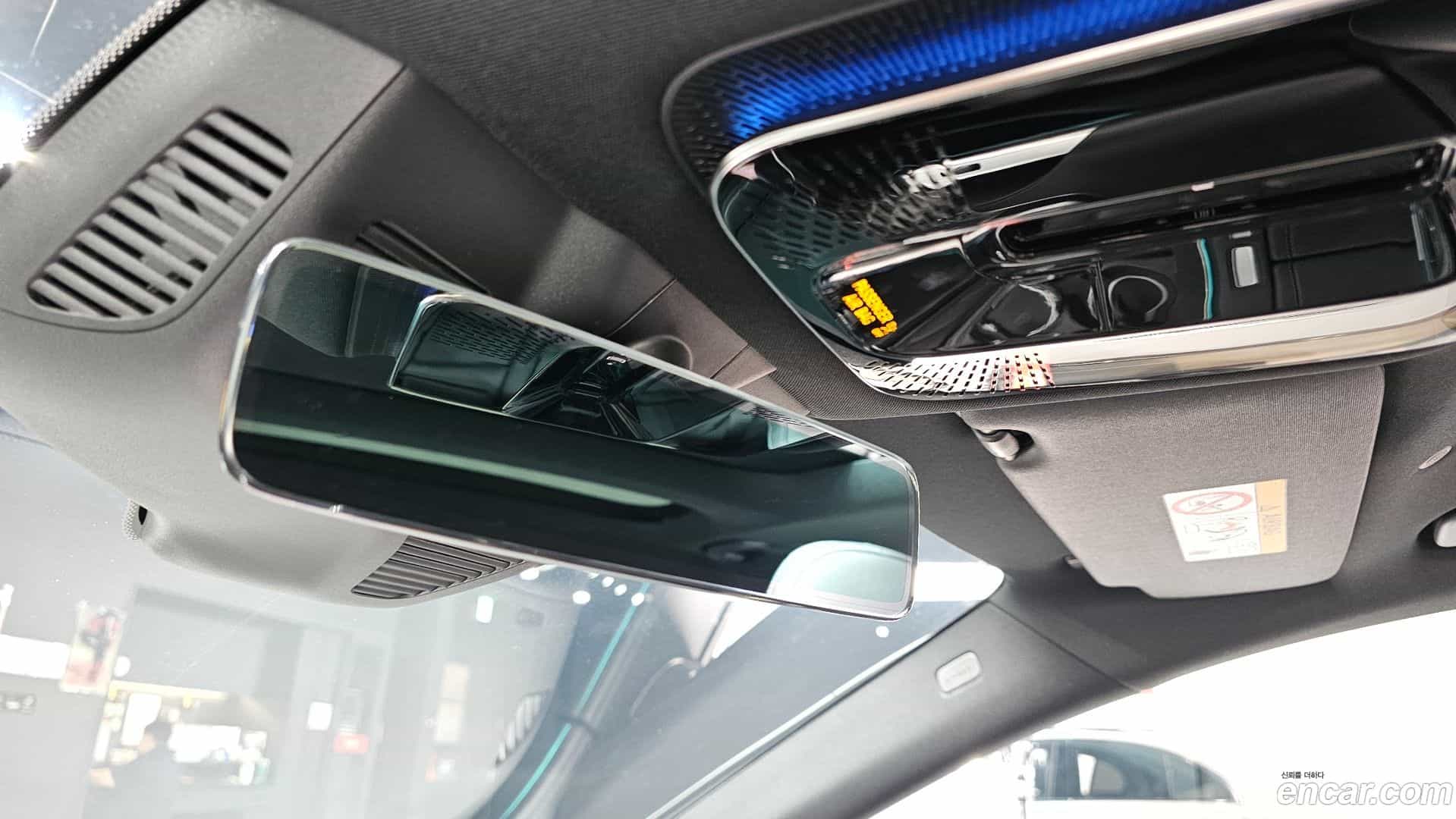 E-Class Mercedes-Benz 2024.5-OPTION-023