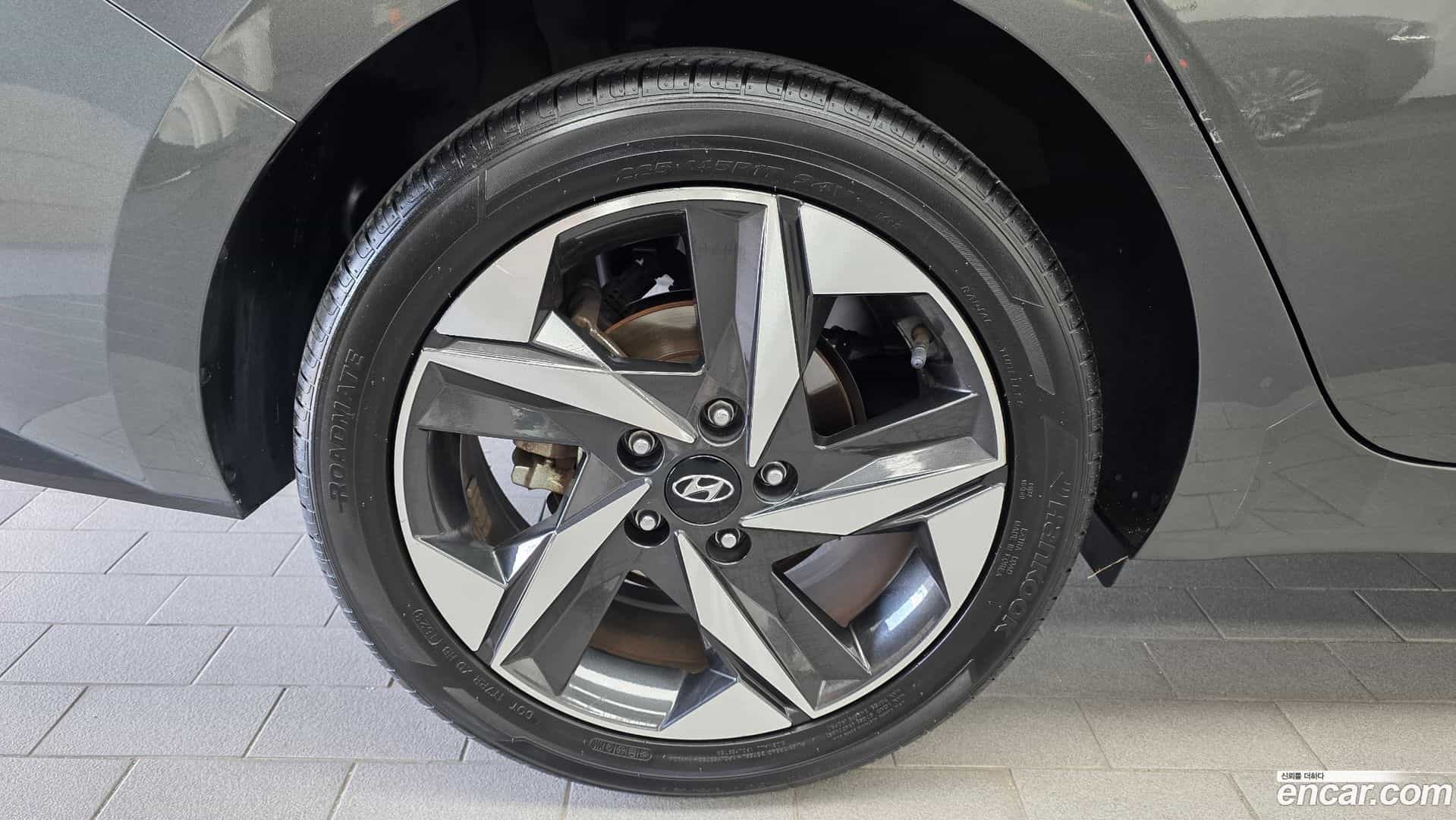 AVANTE Hyundai 2020.5-OUTER-005