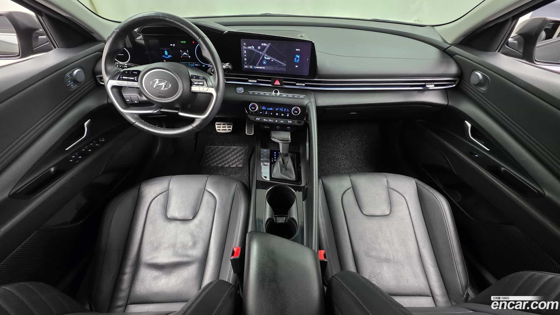 AVANTE Hyundai 2020.5-INNER-007