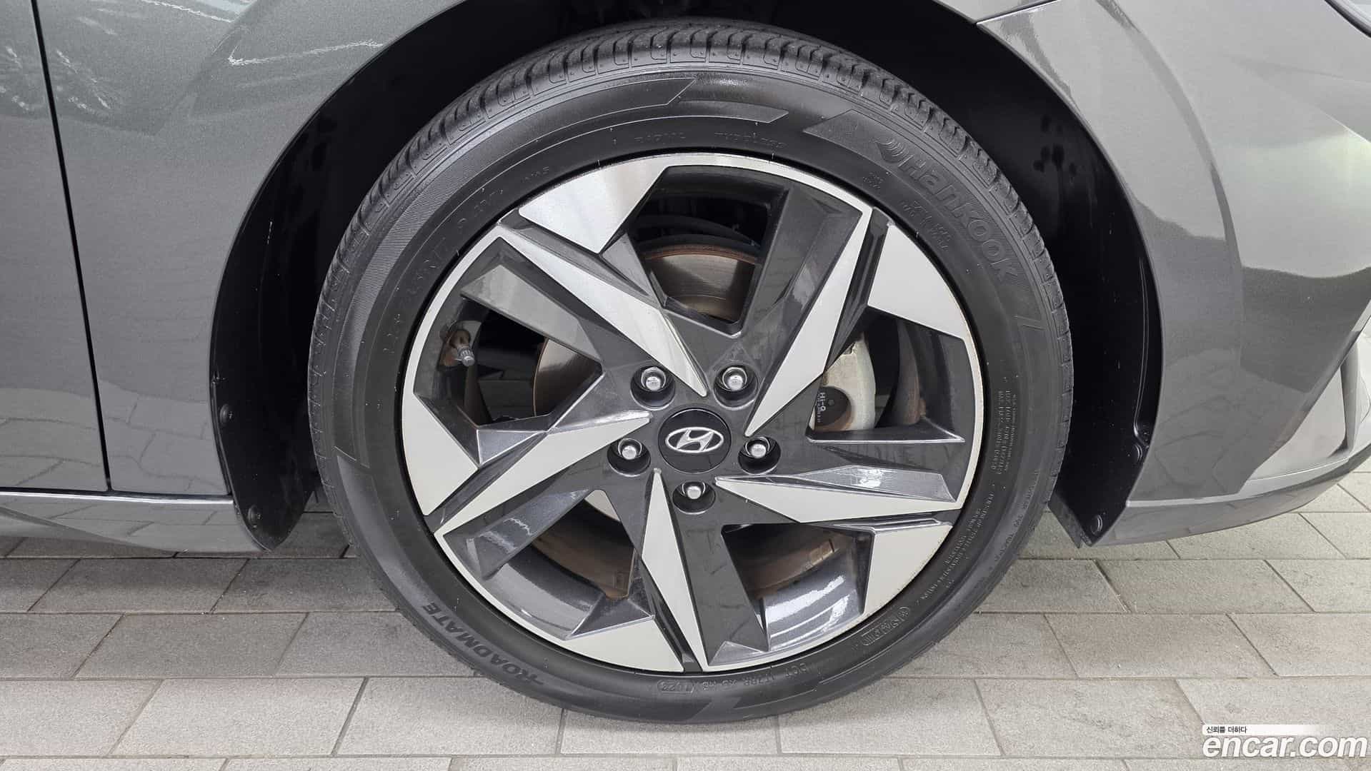 AVANTE Hyundai 2020.5-OUTER-031