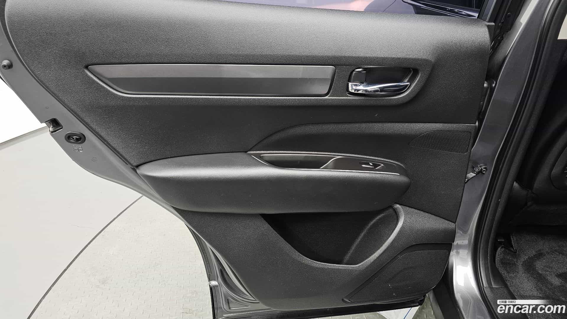 QM6 Renault Korea 2019.8-INNER-035