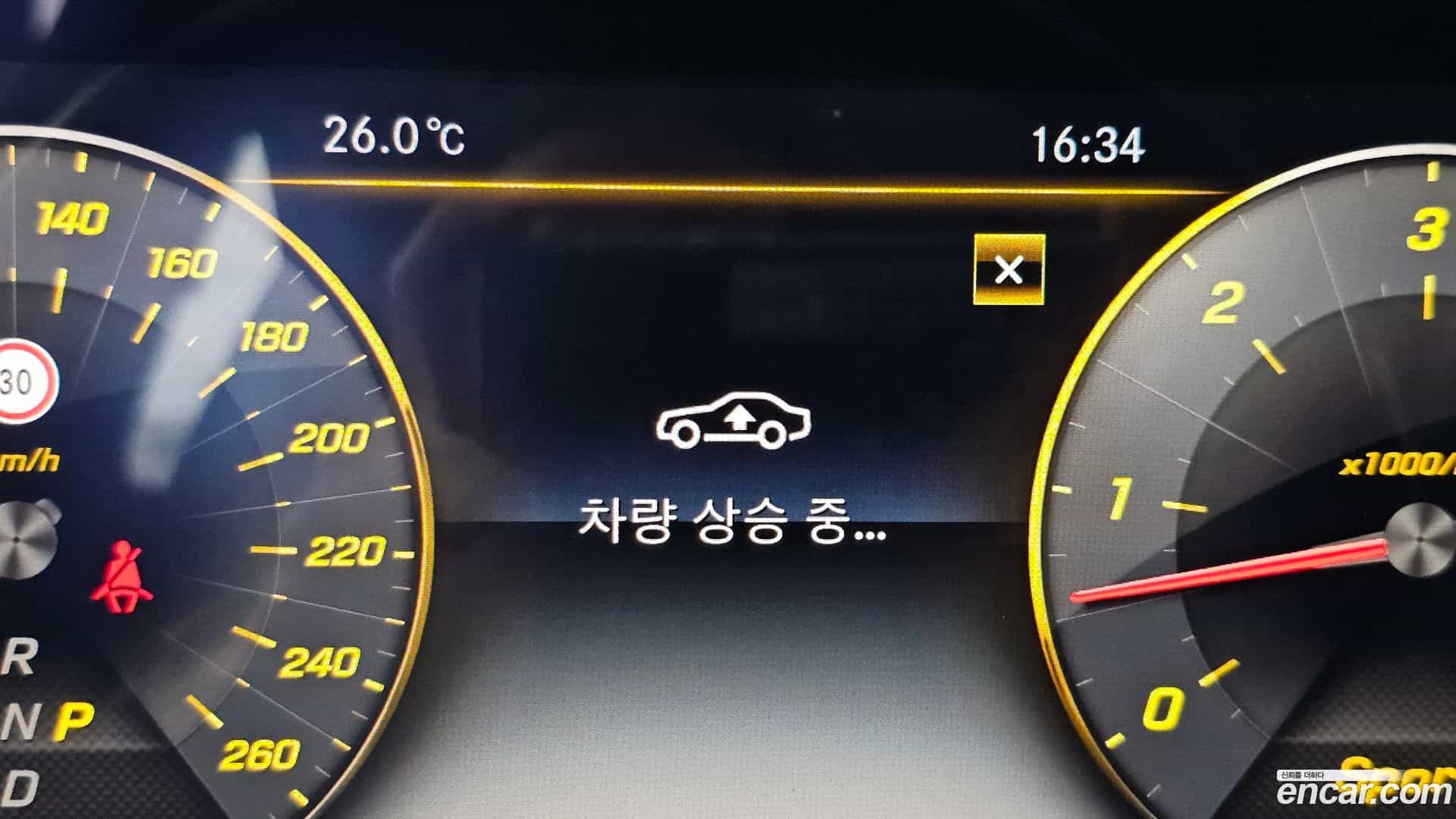 CLS-Class Mercedes-Benz 2018.11-OPTION-049