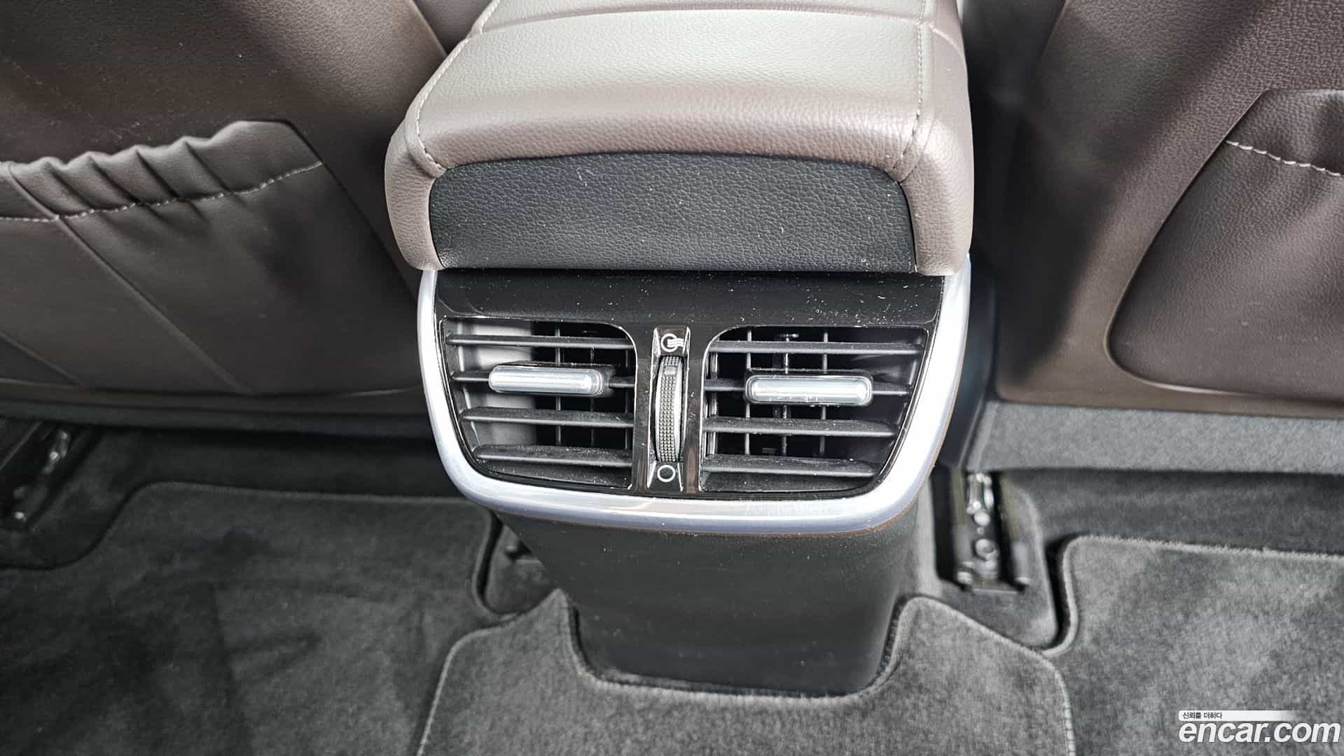 Grandeur Hyundai 2020.6-OPTION-044