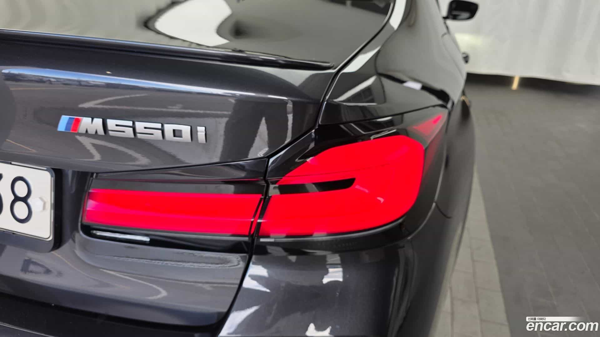 5-Series BMW 2022.10-OUTER-033