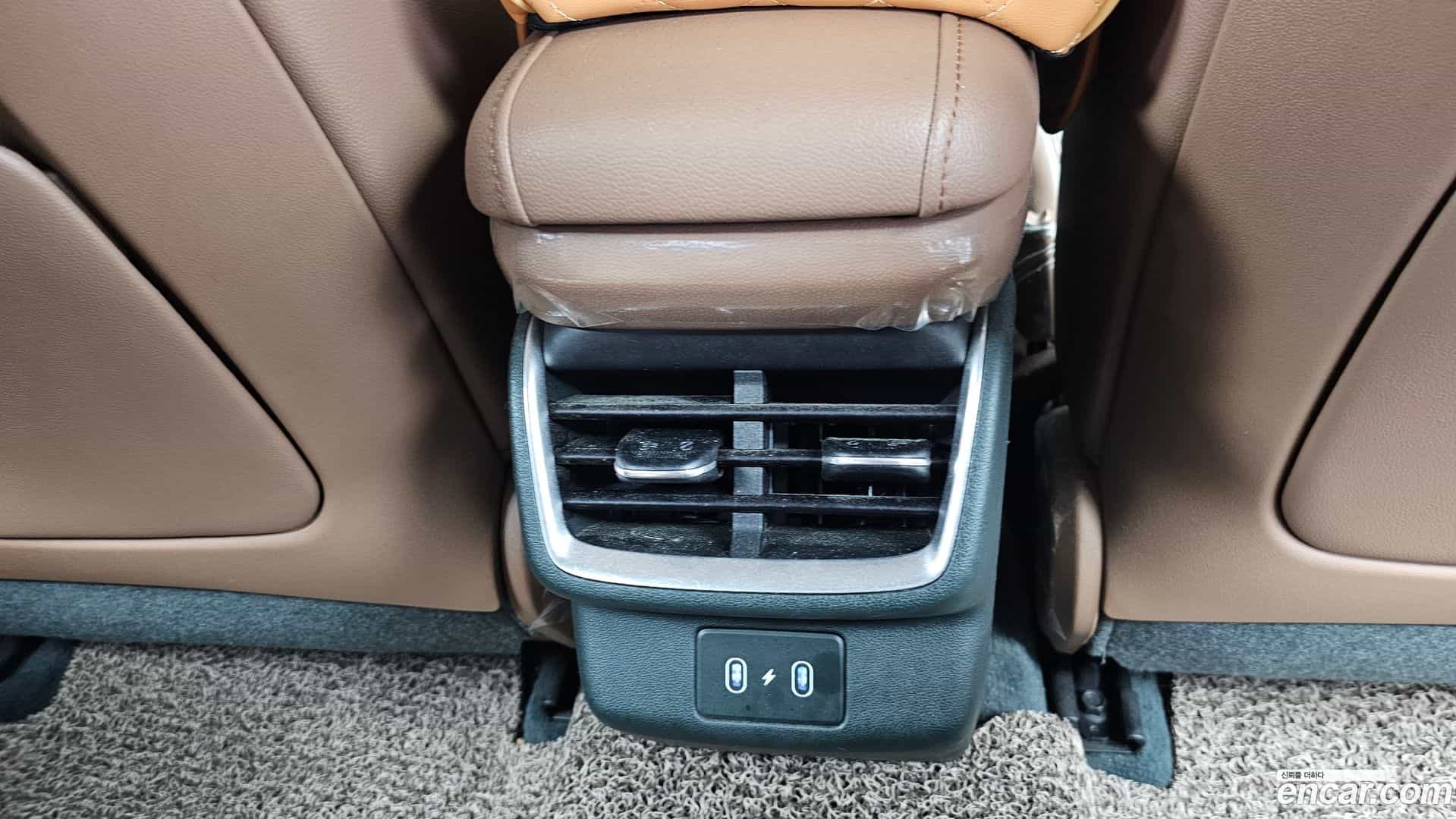 Grandeur Hyundai 2024.3-OPTION-044