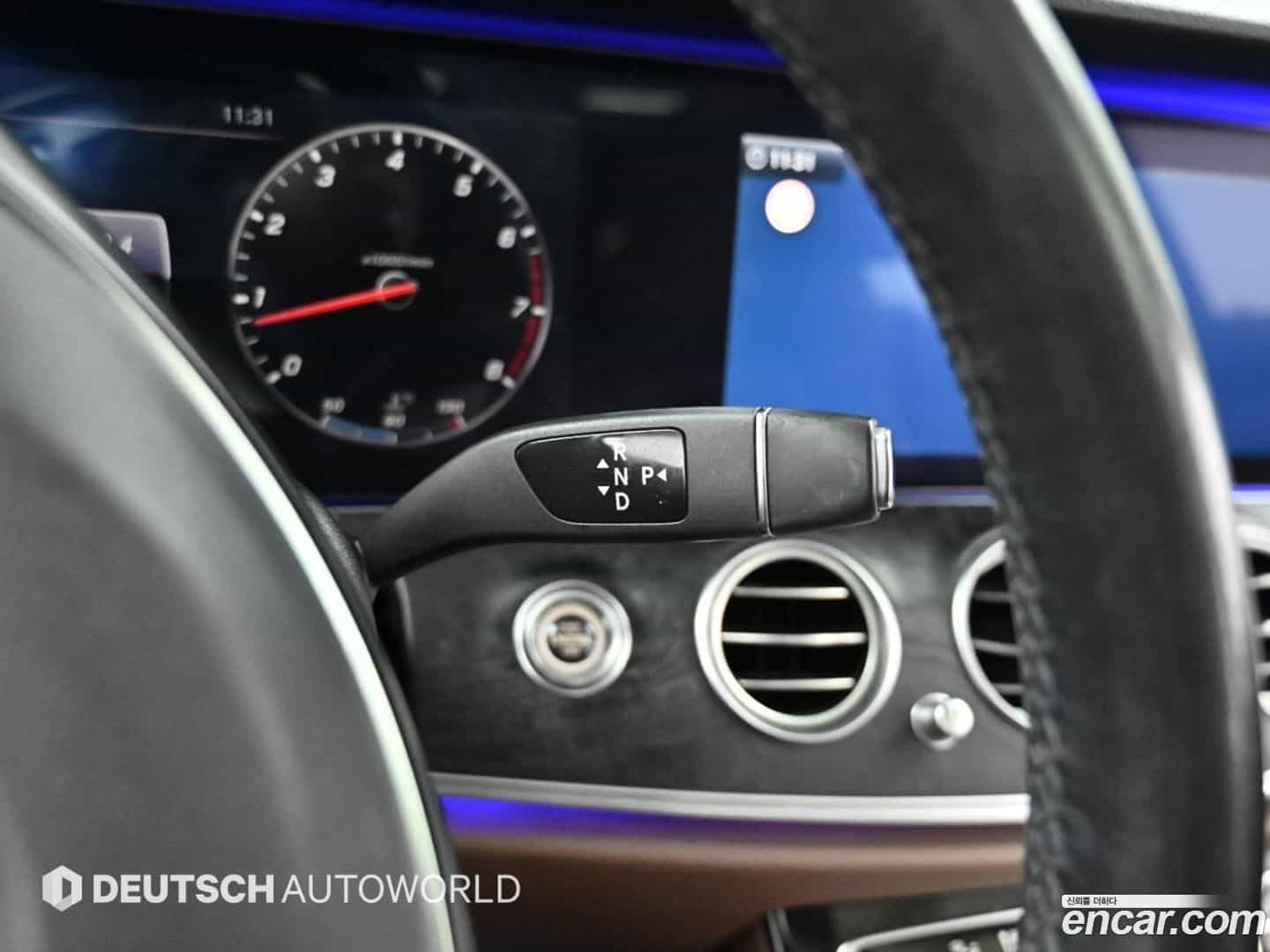 E-Class Mercedes-Benz 2016.9-INNER-009