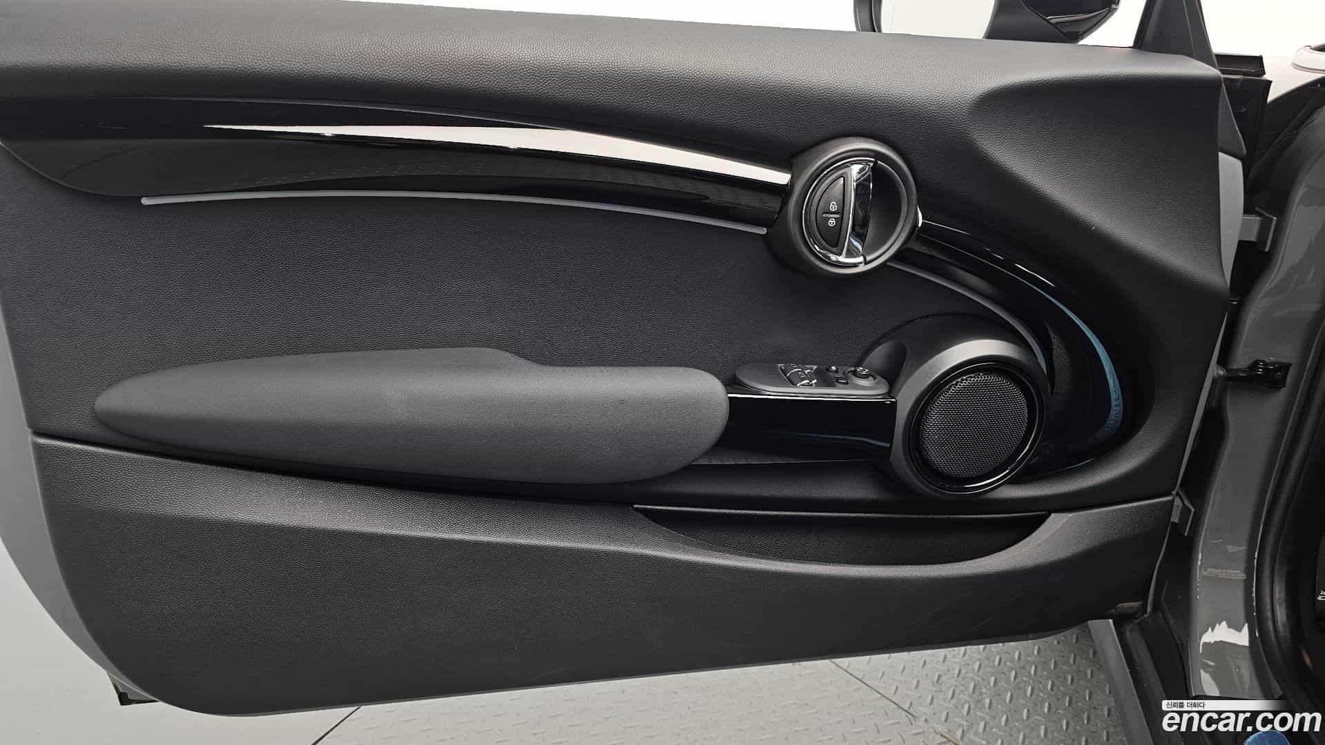 Cooper Mini 2021.11-INNER-034