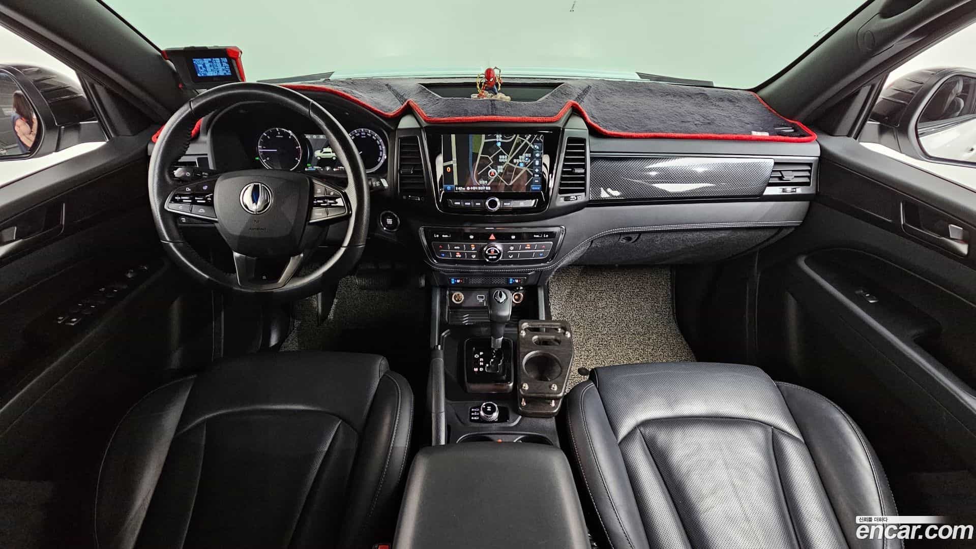 Rexton KG Mobility 2019.10-INNER-007