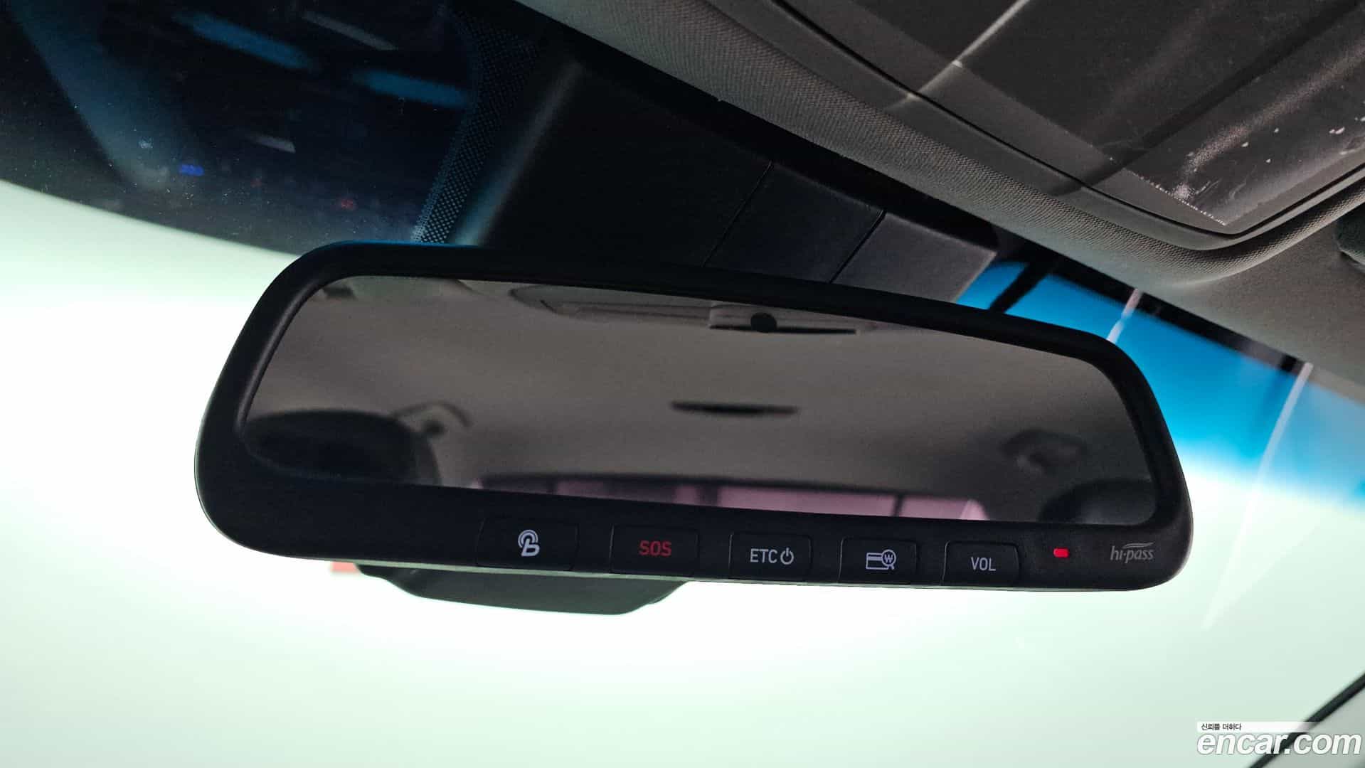 Grandeur Hyundai 2018.0-OPTION-021