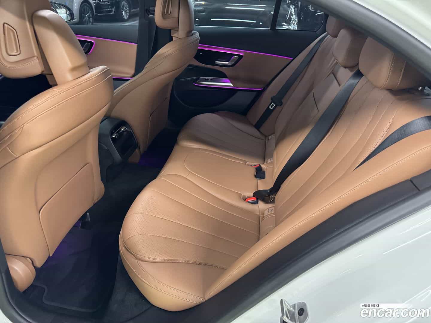 E-Class Mercedes-Benz 2025.7-OPTION-021