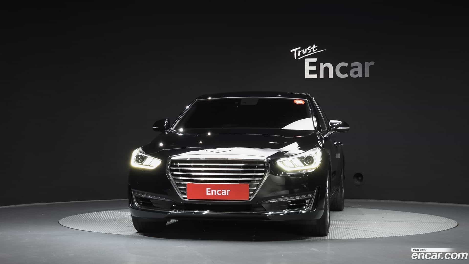 EQ900 Genesis 2017.3-OUTER-003