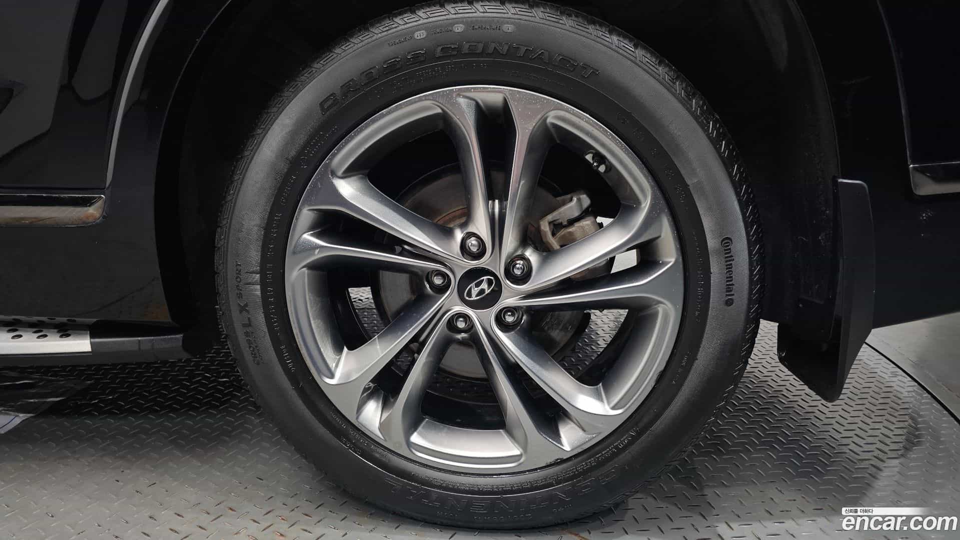Santafe Hyundai 2018.10-OUTER-031