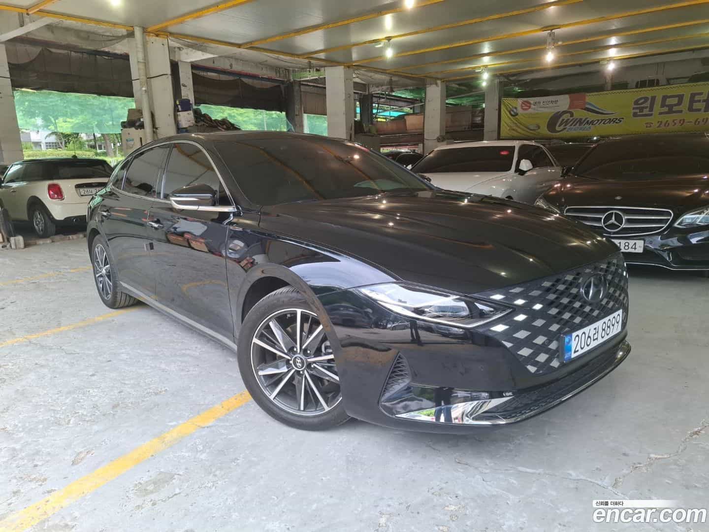 Grandeur Hyundai 2022.3-OPTION-017