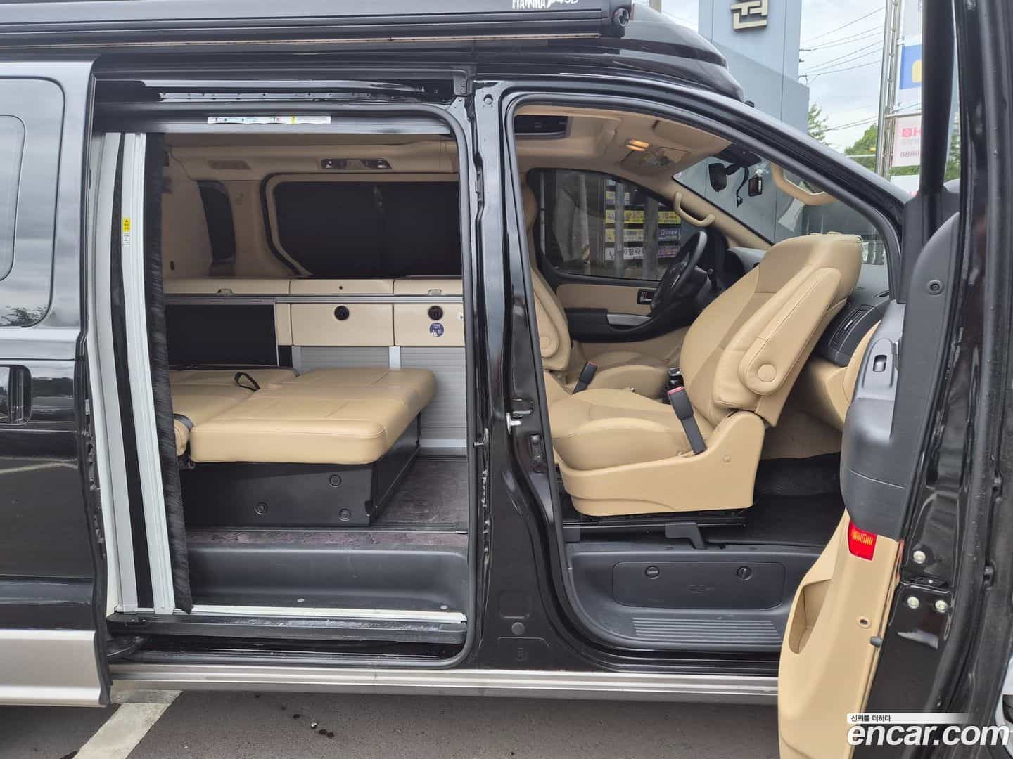 Starex Hyundai 2018.7-OPTION-021