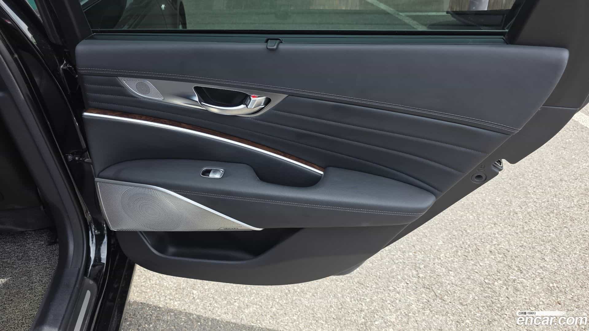 K9 Kia 2021.5-INNER-035