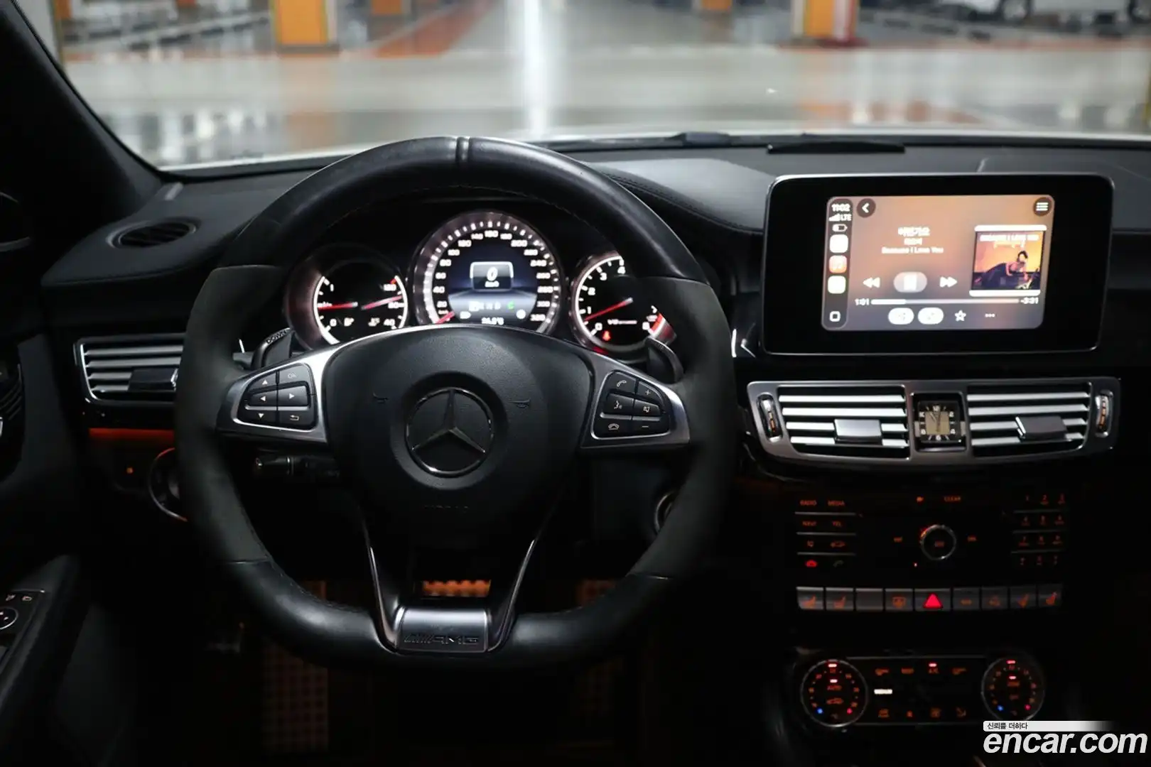 CLS-Class Mercedes-Benz 2016.10-INNER-007