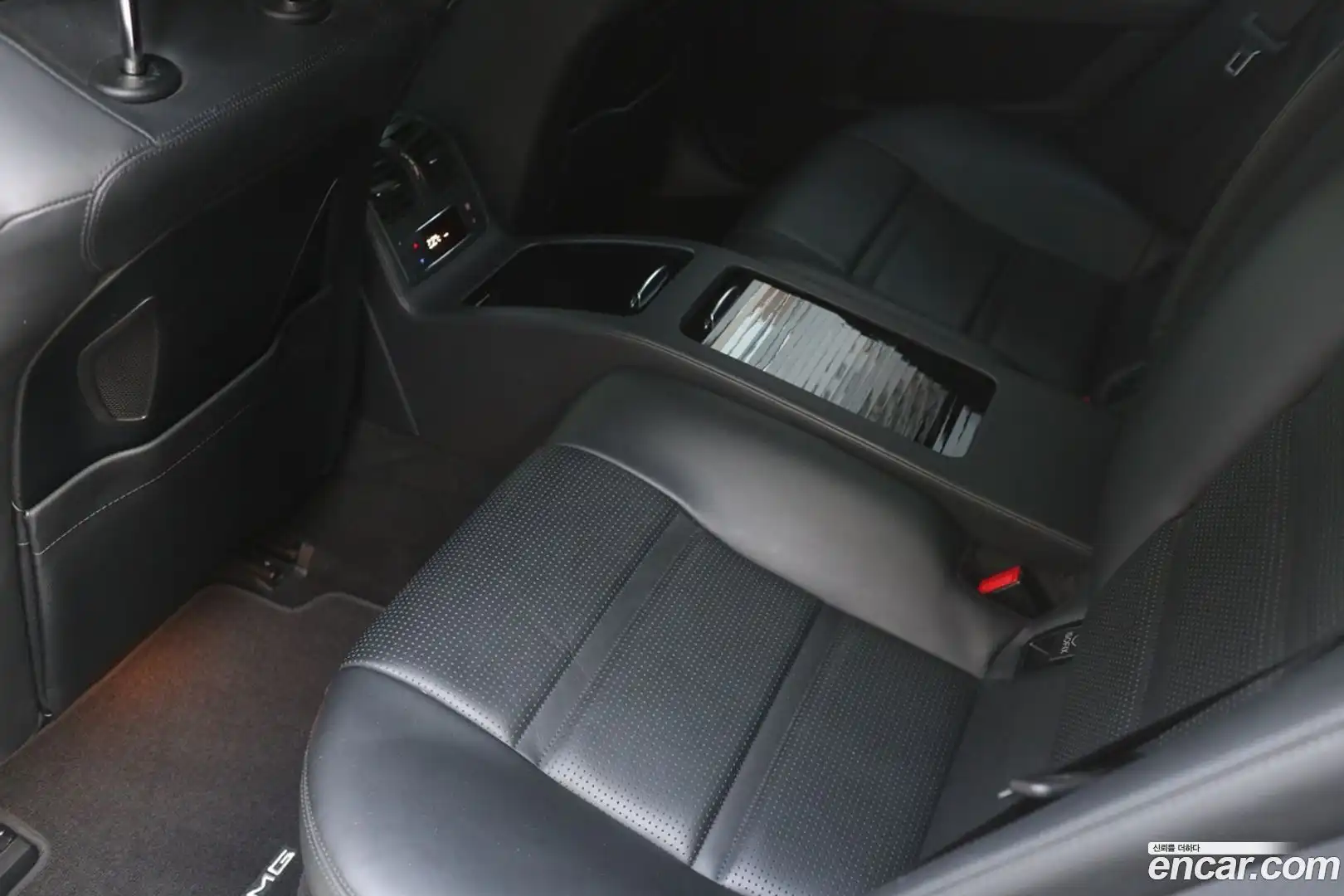 CLS-Class Mercedes-Benz 2016.10-OPTION-017