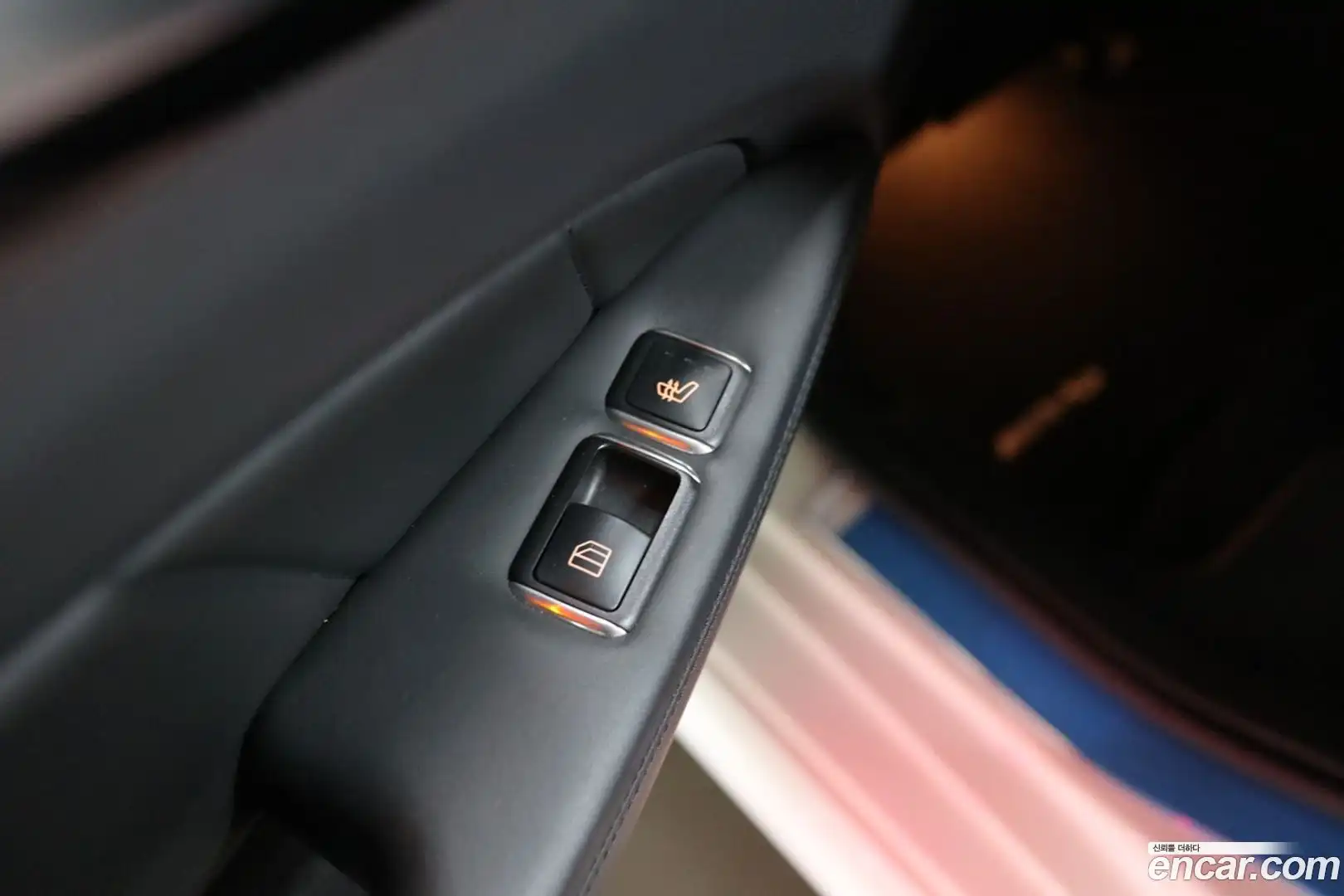 CLS-Class Mercedes-Benz 2016.10-OPTION-021