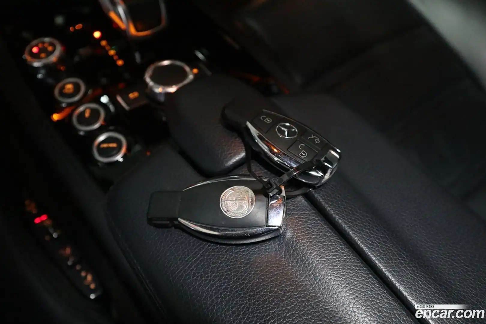 CLS-Class Mercedes-Benz 2016.10-OPTION-024