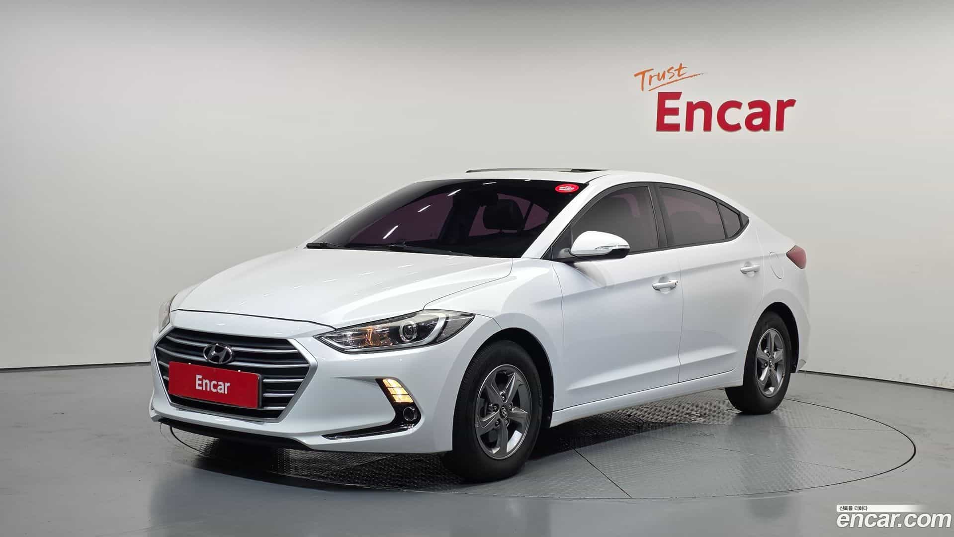 AVANTE Hyundai 2017.0-OUTER-001