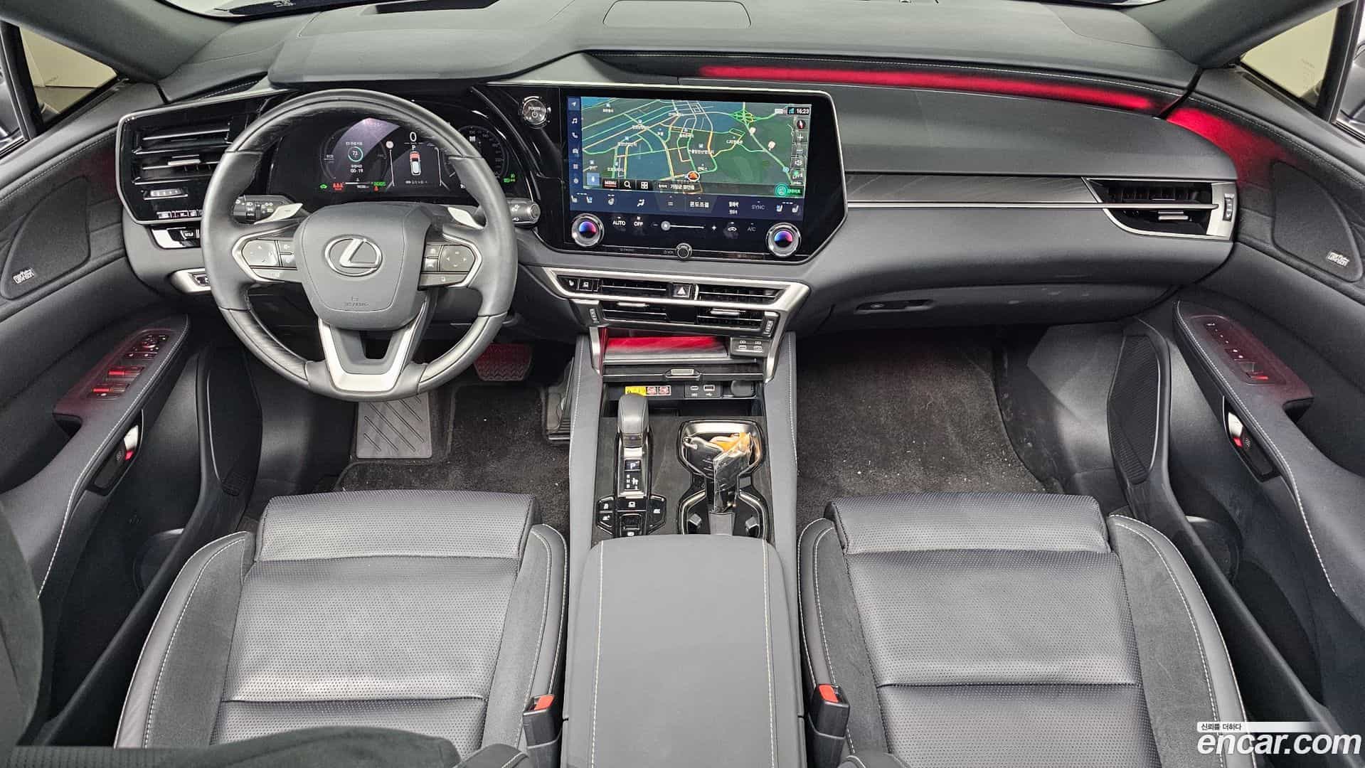 RX Lexus 2025.6-INNER-007
