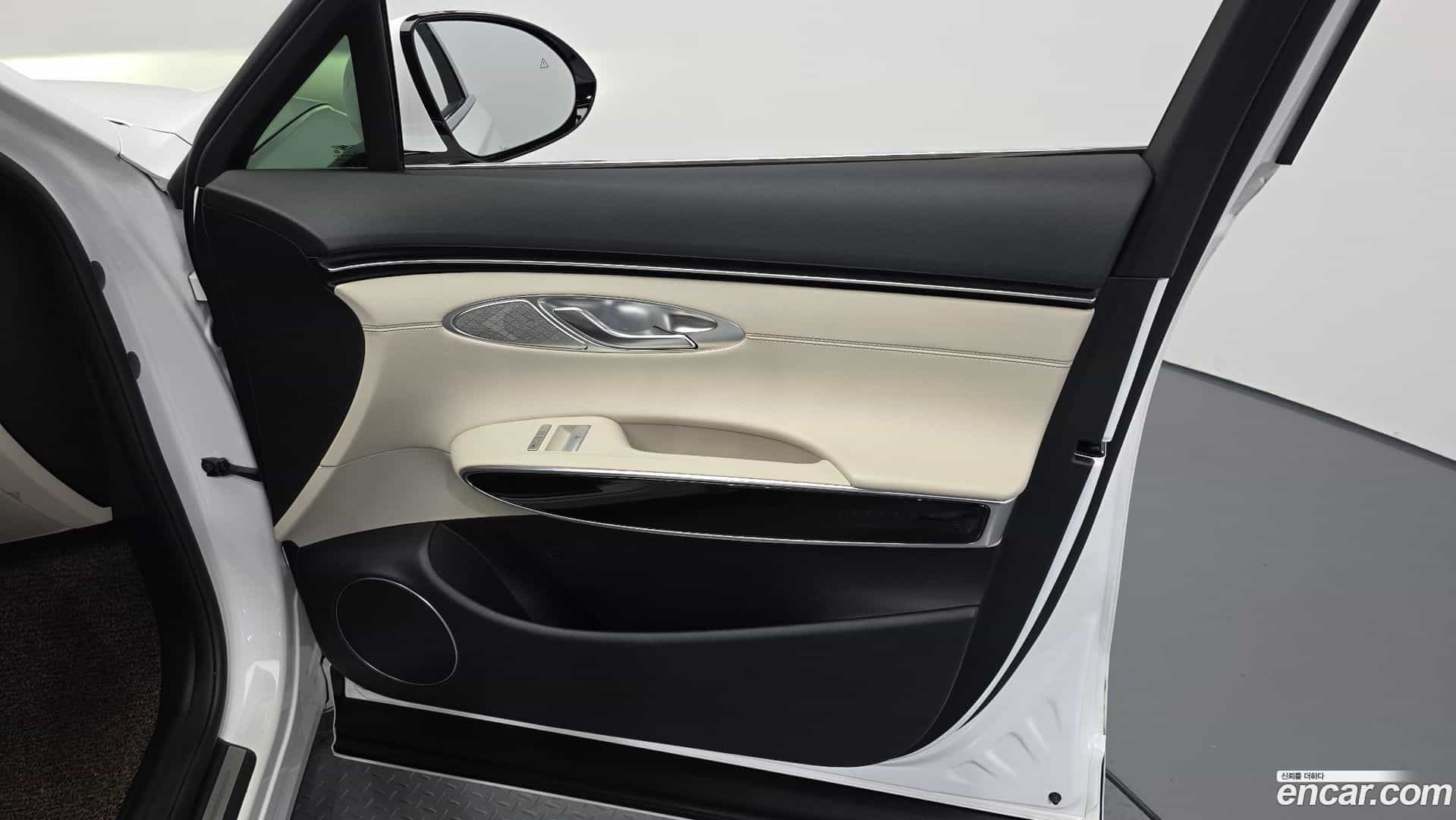 GV70 Genesis 2024.1-INNER-034