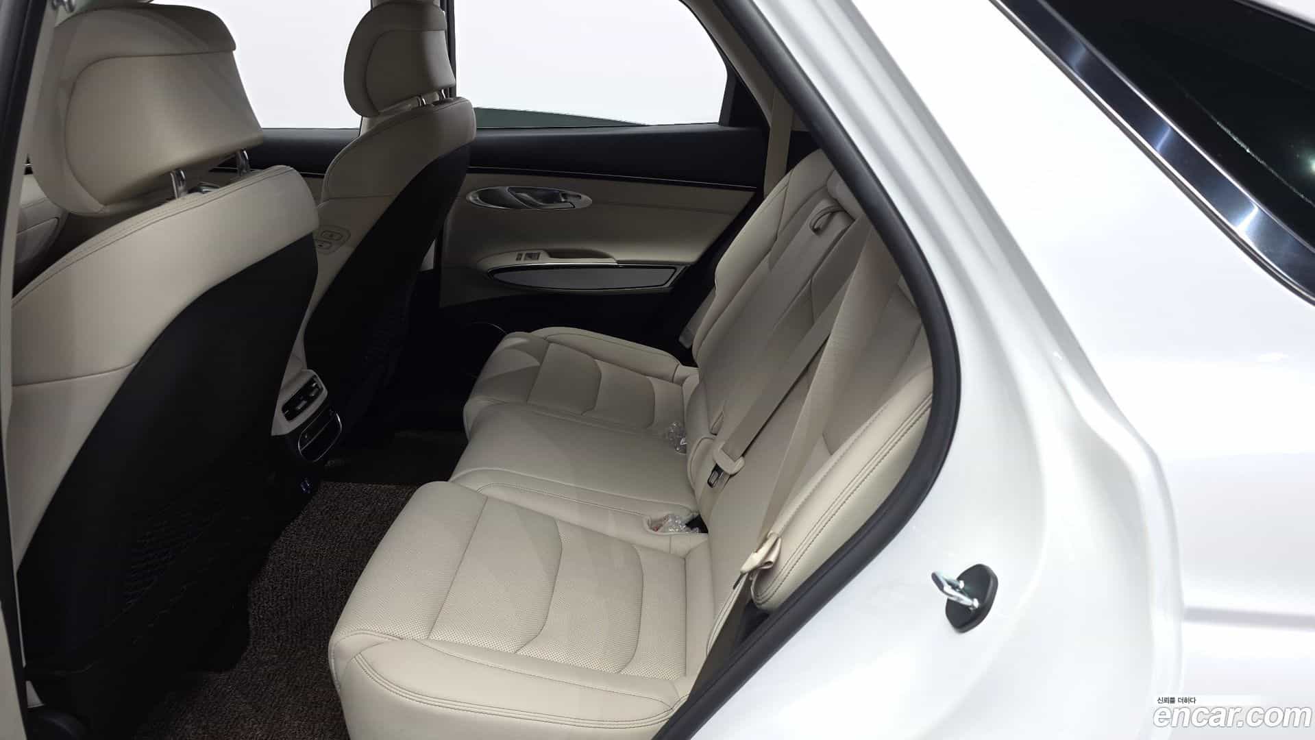 GV70 Genesis 2024.1-INNER-036