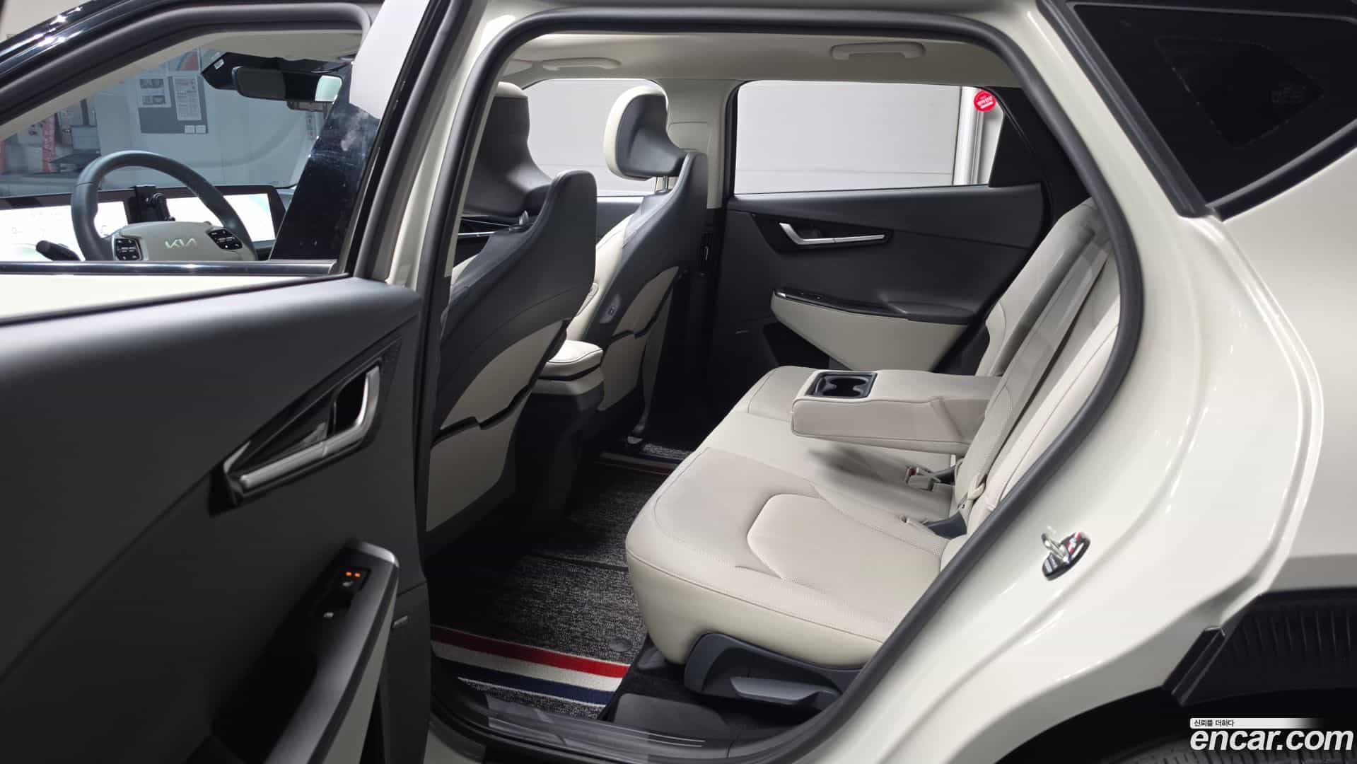 EV6 Kia 2023.6-OPTION-016