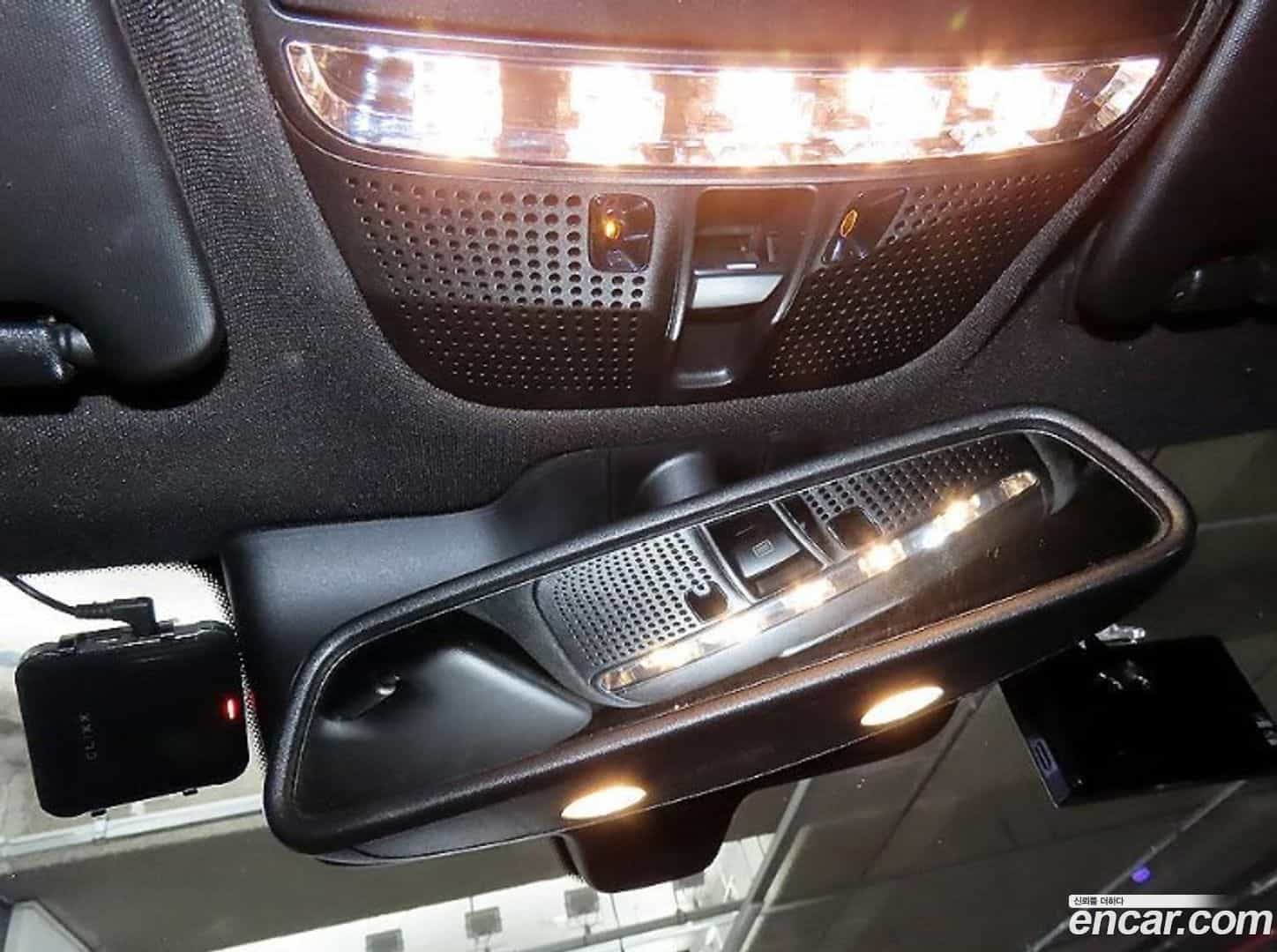 C-Class Mercedes-Benz 2015.0-OPTION-020