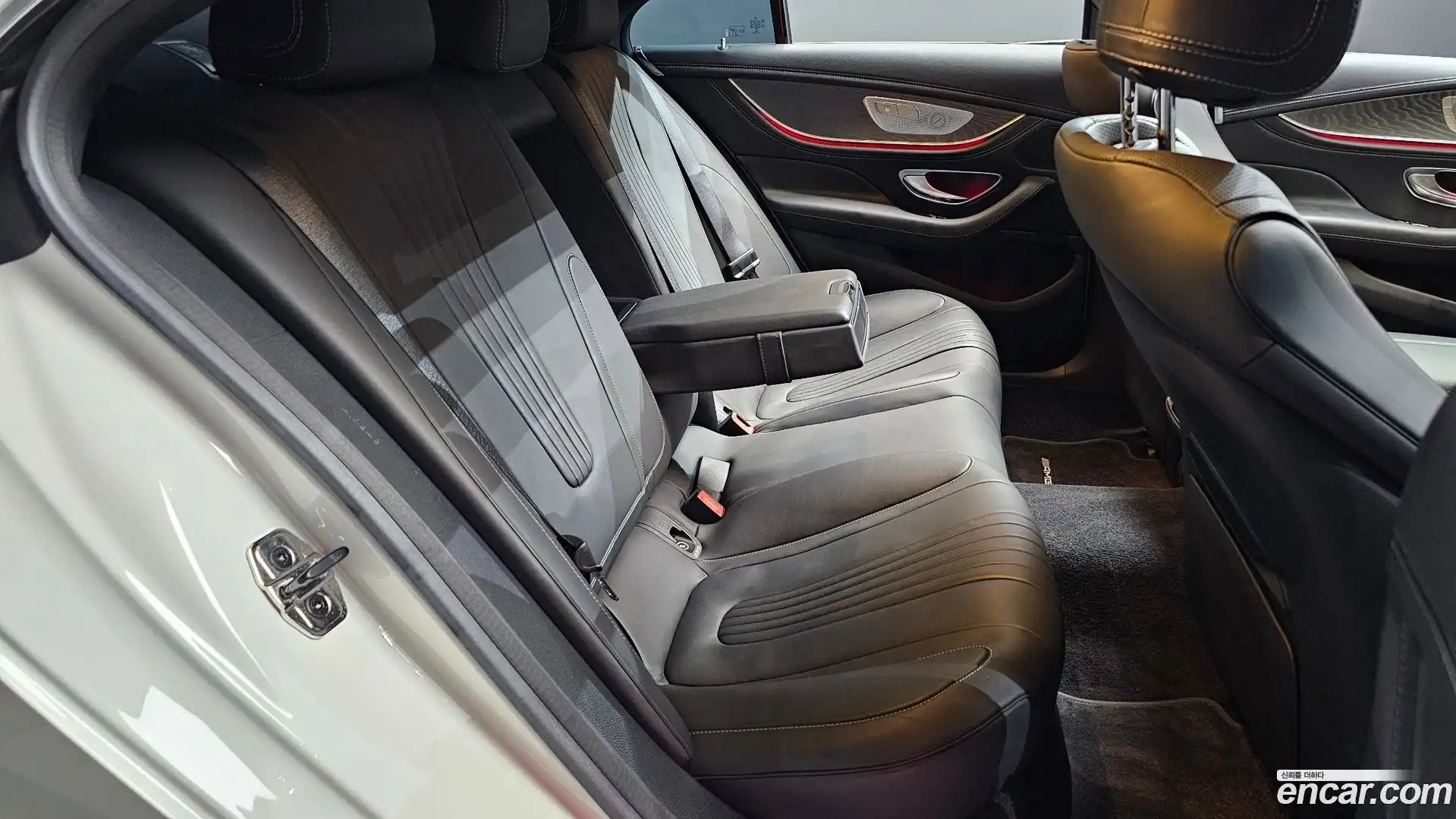 CLS-Class Mercedes-Benz 2020.3-OPTION-016
