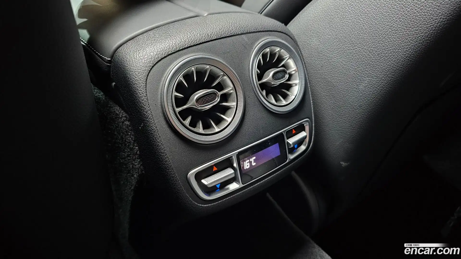 CLS-Class Mercedes-Benz 2020.3-OPTION-045